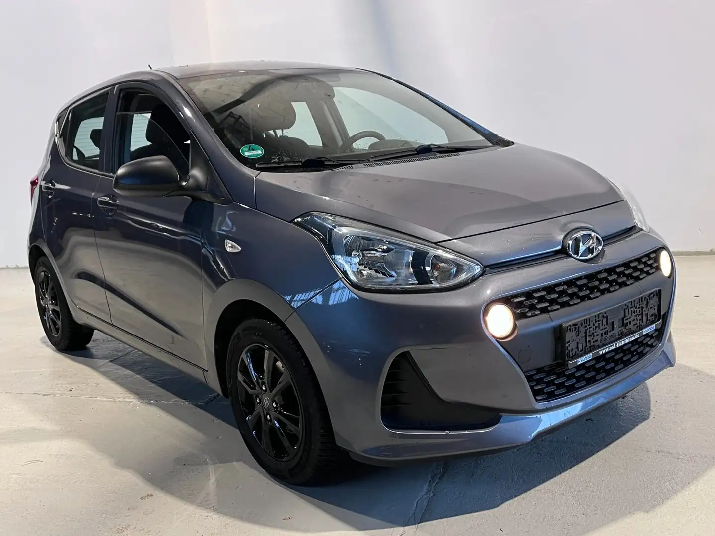 Hyundai i10 1.0 *Klima, 1. Hand* Blau - 2