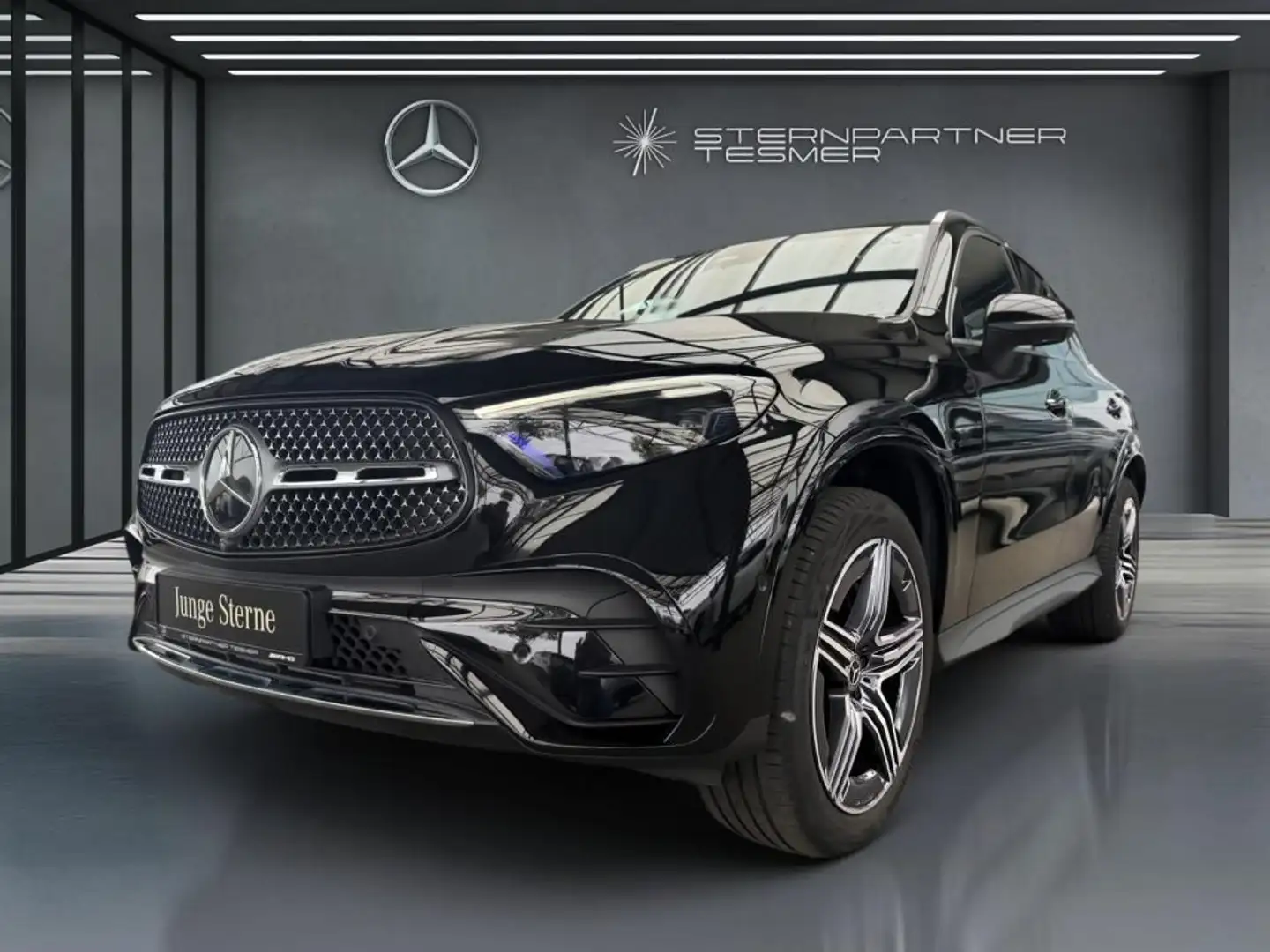 Mercedes-Benz GLC 300 e 4M AMG, 20'', Pano-D., DISTR., HuD, DC Schwarz - 1