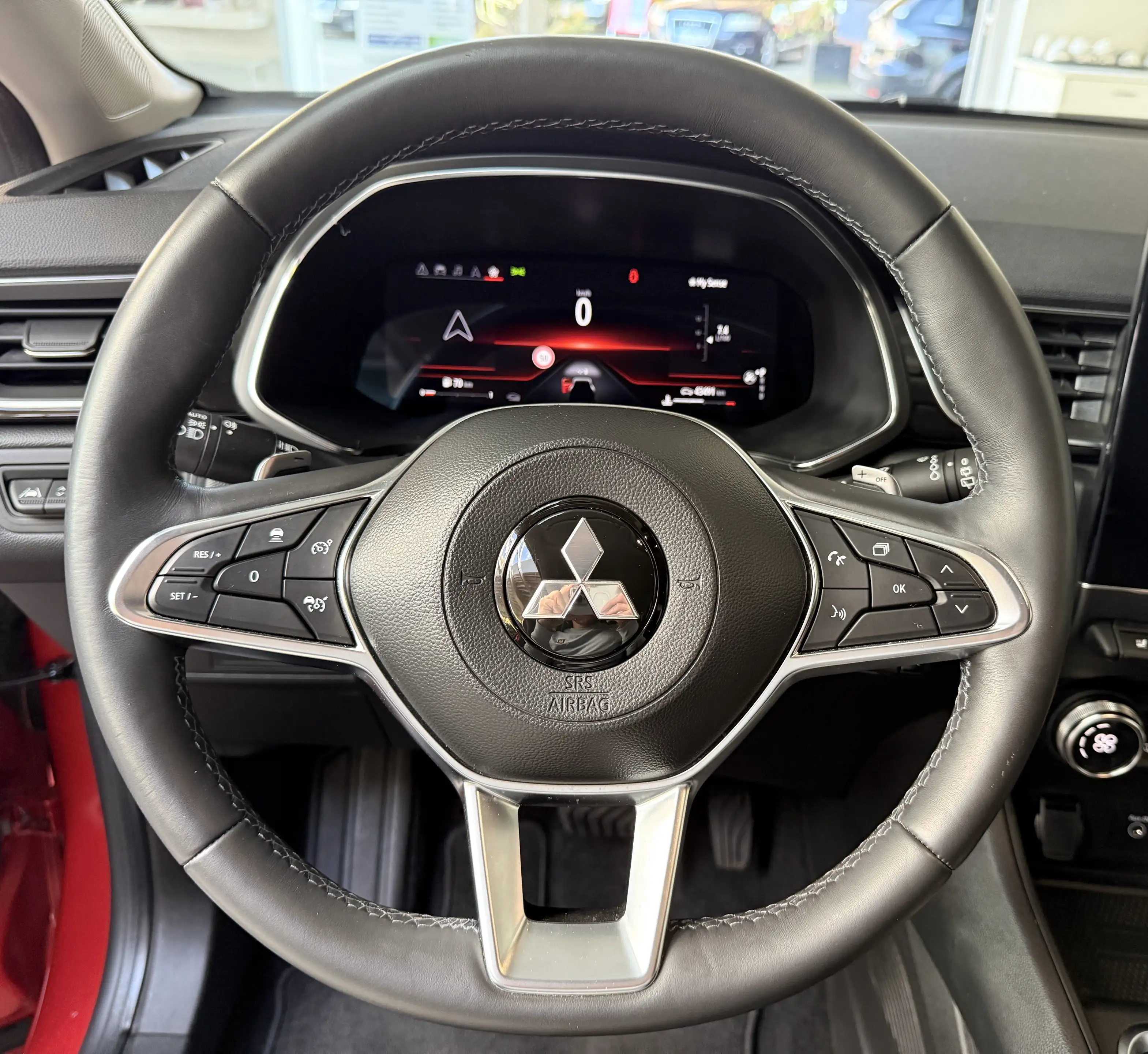 Mitsubishi ASX Intro Edition SHZ Kamera Keyless MwSt Ausweisbar — photo 7