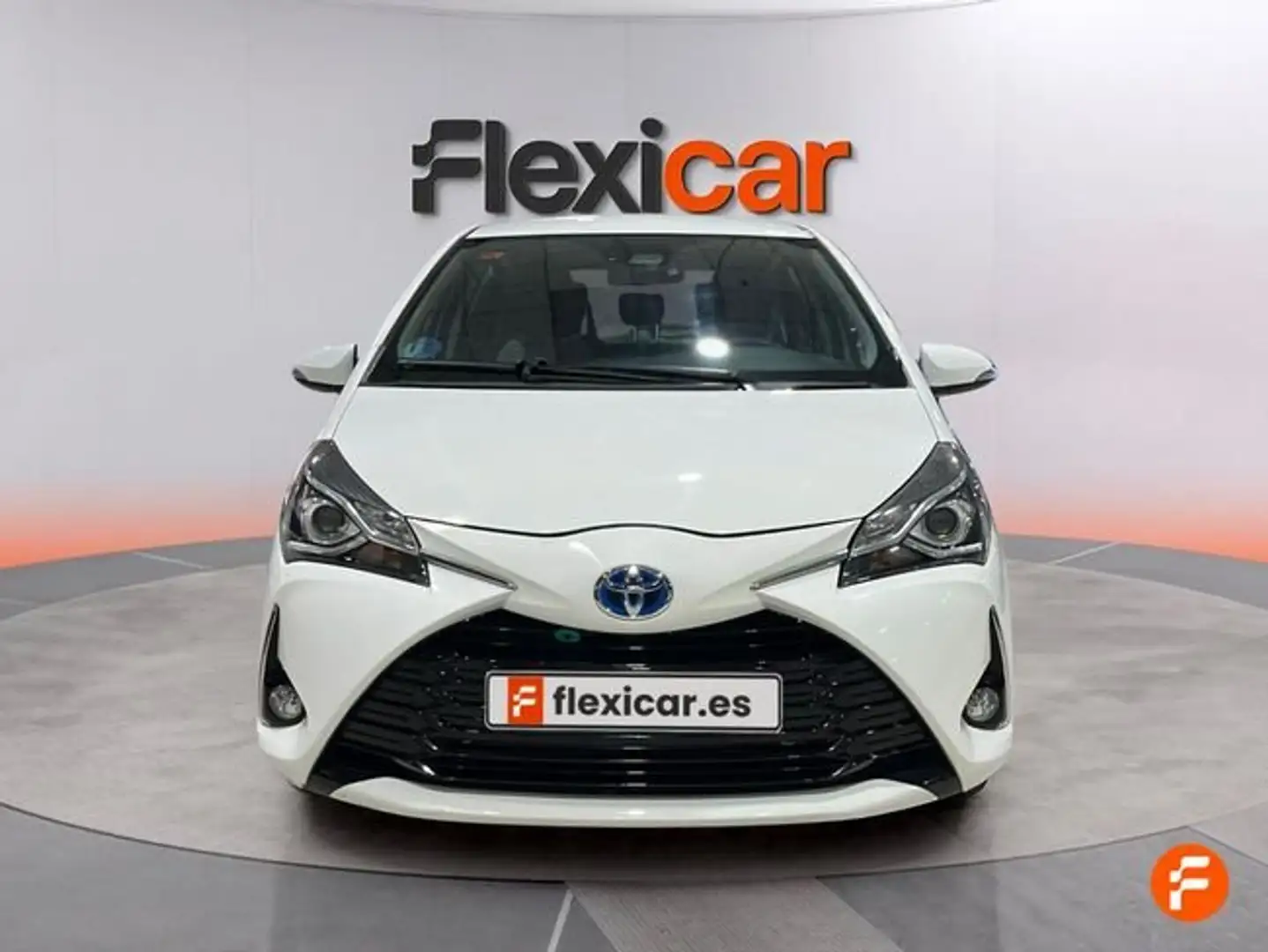 Toyota Yaris Hybrid 1.5 Active Blanco - 2