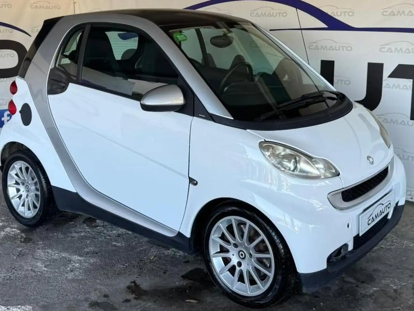 smart forTwo Fortwo 1.0 mhd Hi-tech 71cv Bianco - 2