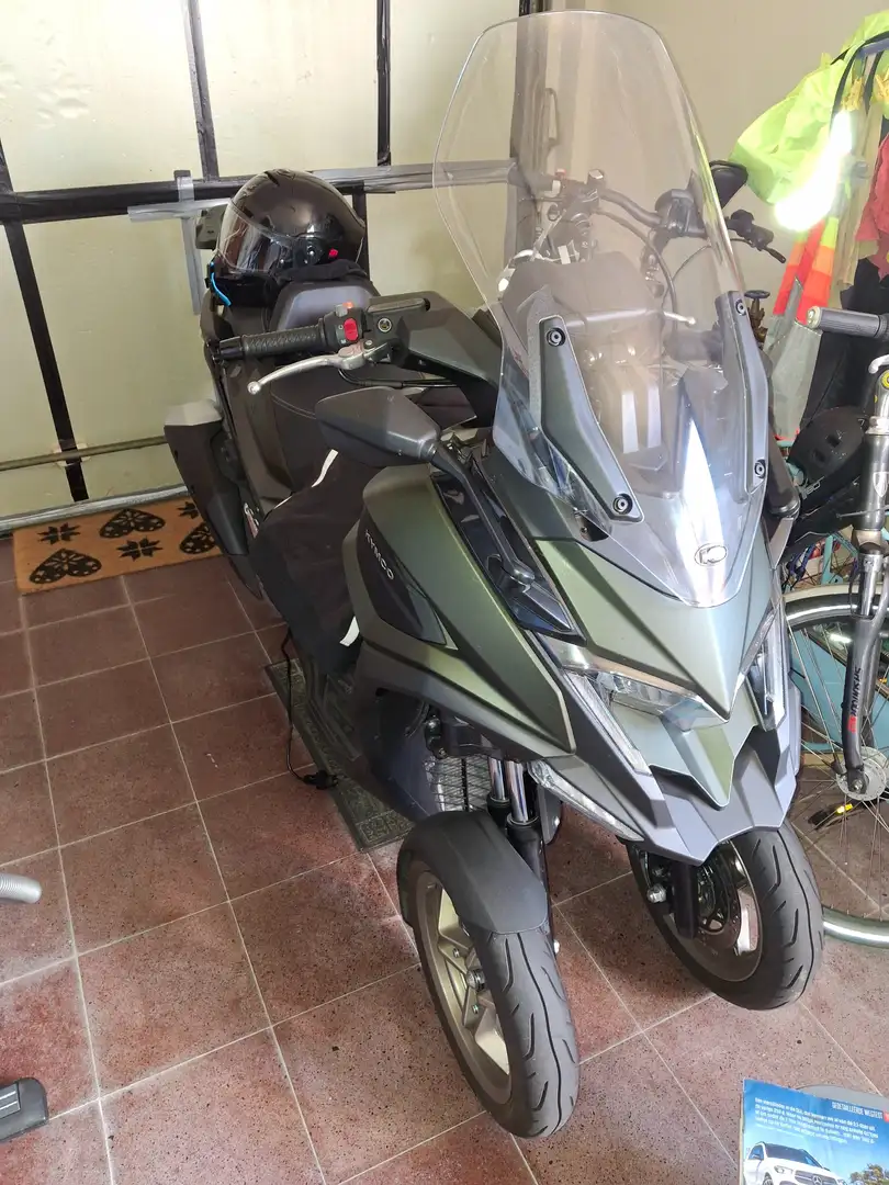 Kymco CV3 550i Vert - 1