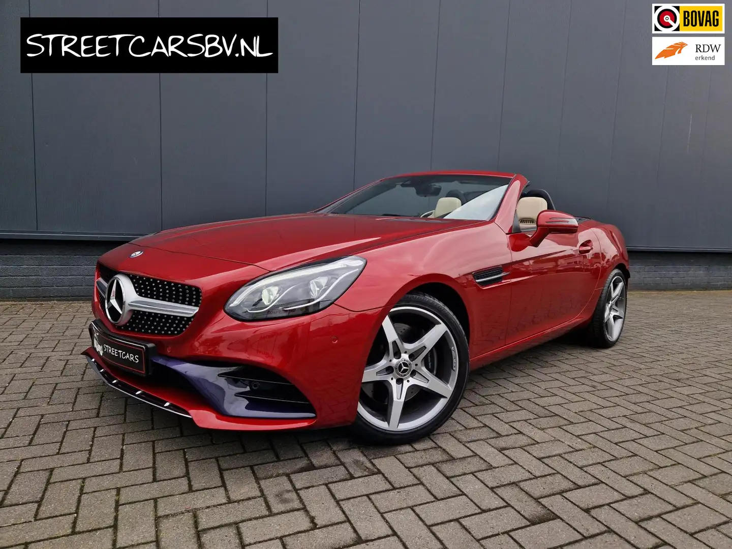 Mercedes-Benz SLC 300 AMG /Pano/Led/Airscarf/incl.BTW!/33dkm!!! Red - 1