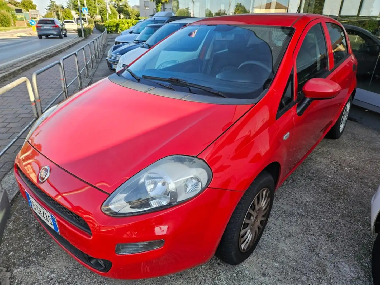 Fiat Punto 1.4 5 porte Van Easy 4 posti Rouge - 1