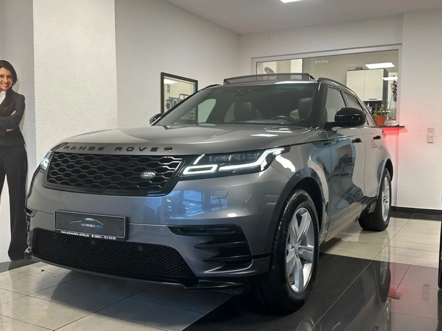 Land Rover Range Rover Velar 2.0  R-Dynamic,Leder, PANORAMA Grau - 1