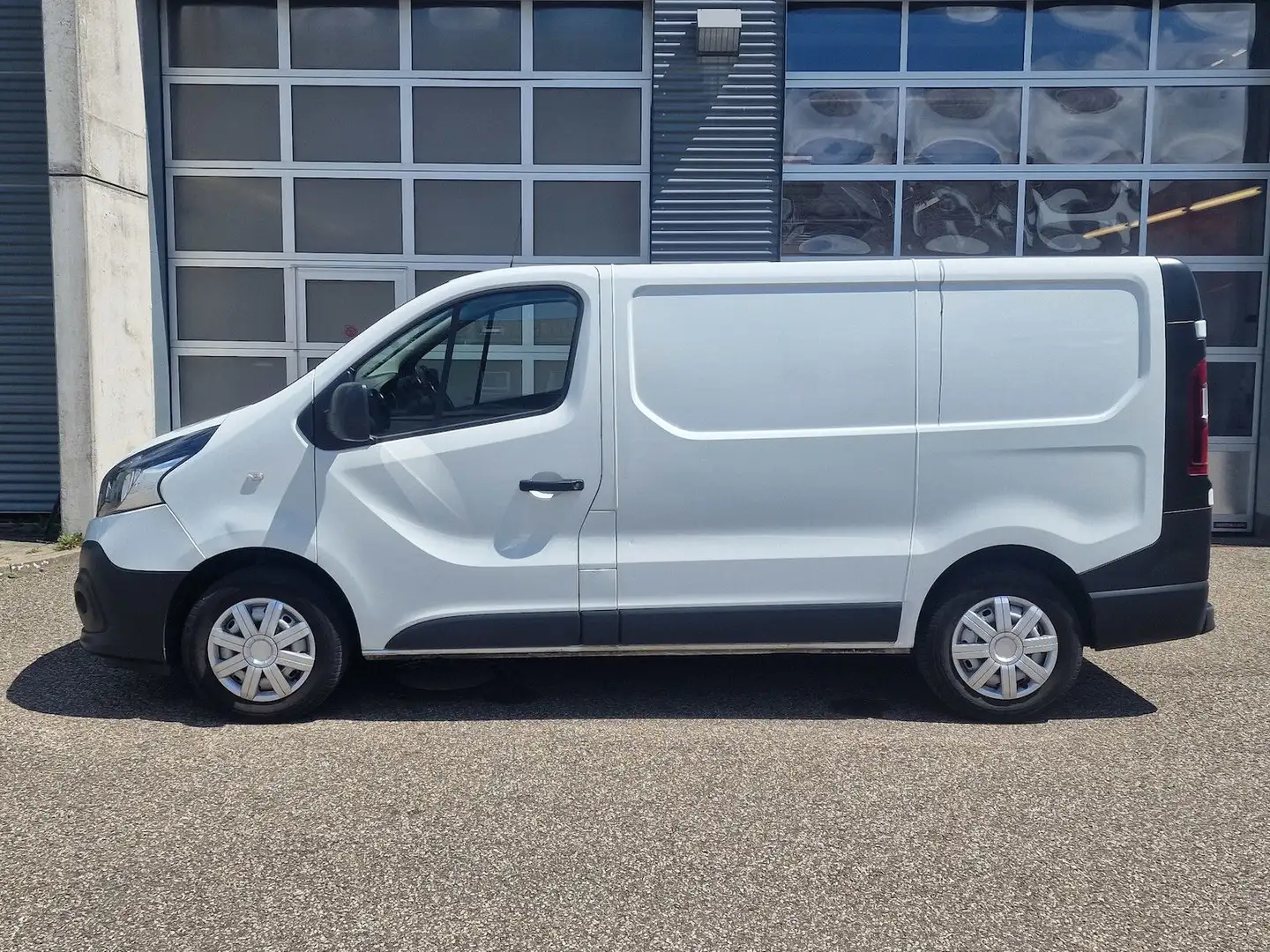 Renault Trafic L1H1 2,8t Komfort Klima Weiß - 2