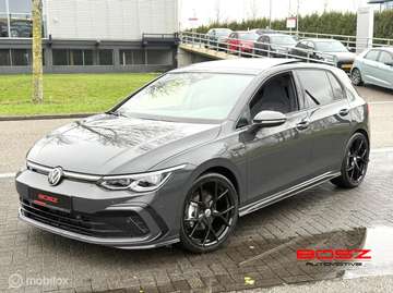 8 1.5 eTSI 3x R-Line DSG PANO BLIND IQ VOL