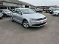 Volkswagen Jetta 1.6 CR TDi // AUTOMATIQUE // CLIMATISATION /JANTES Grey - thumbnail 4