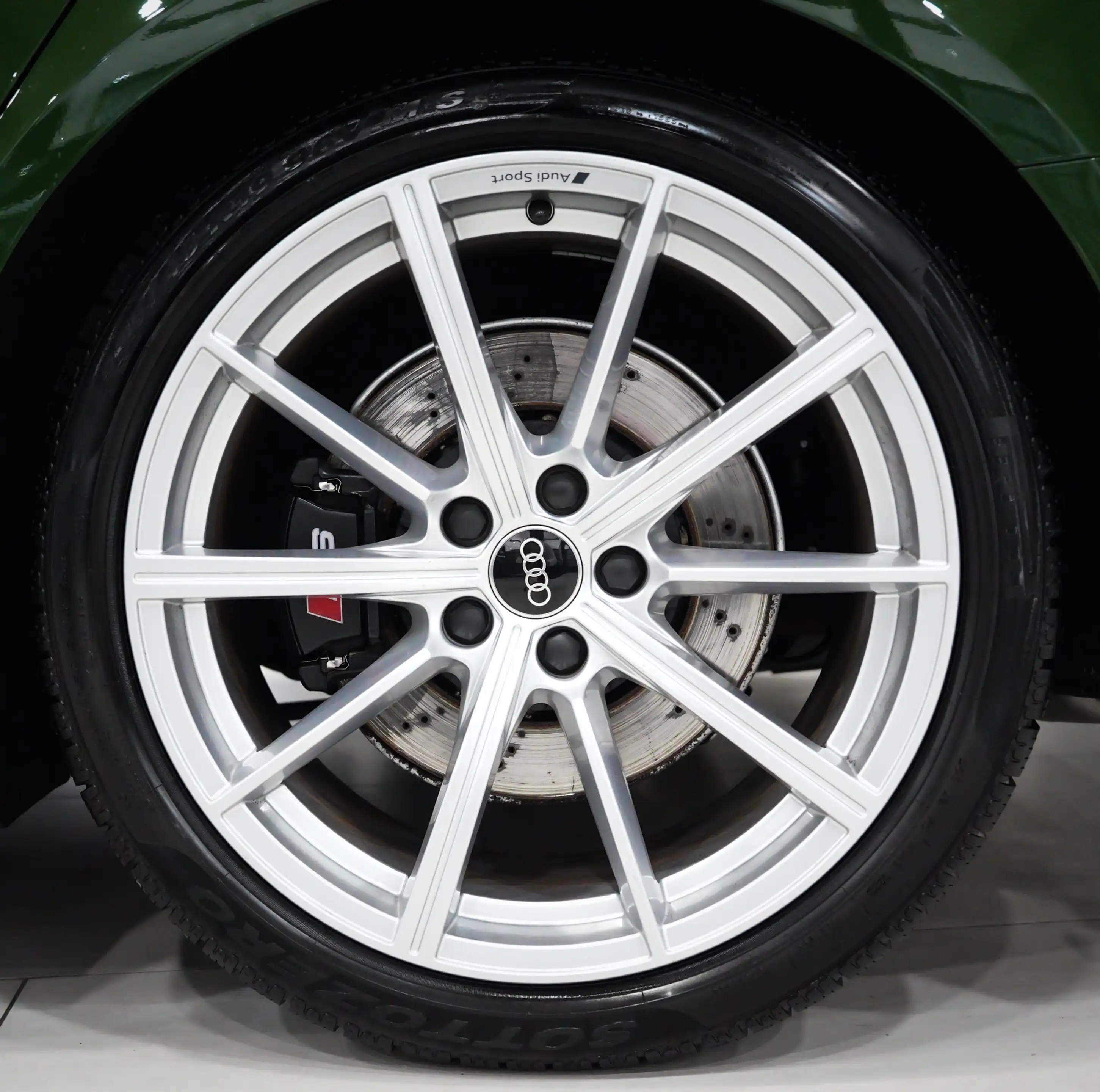 Audi RS4 2.9 TFSI quattro*SPORTSITZE-PLUS*MATRIX*PANO* — photo 11