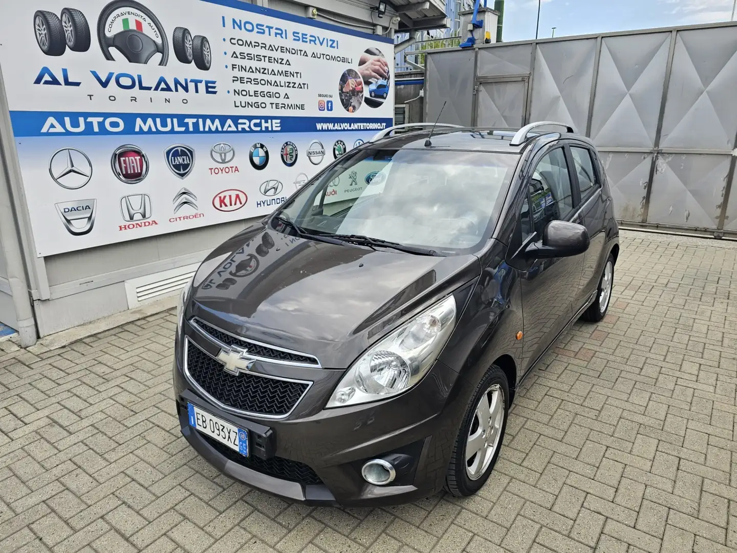 Chevrolet Spark 1.2 LT Marrone - 1
