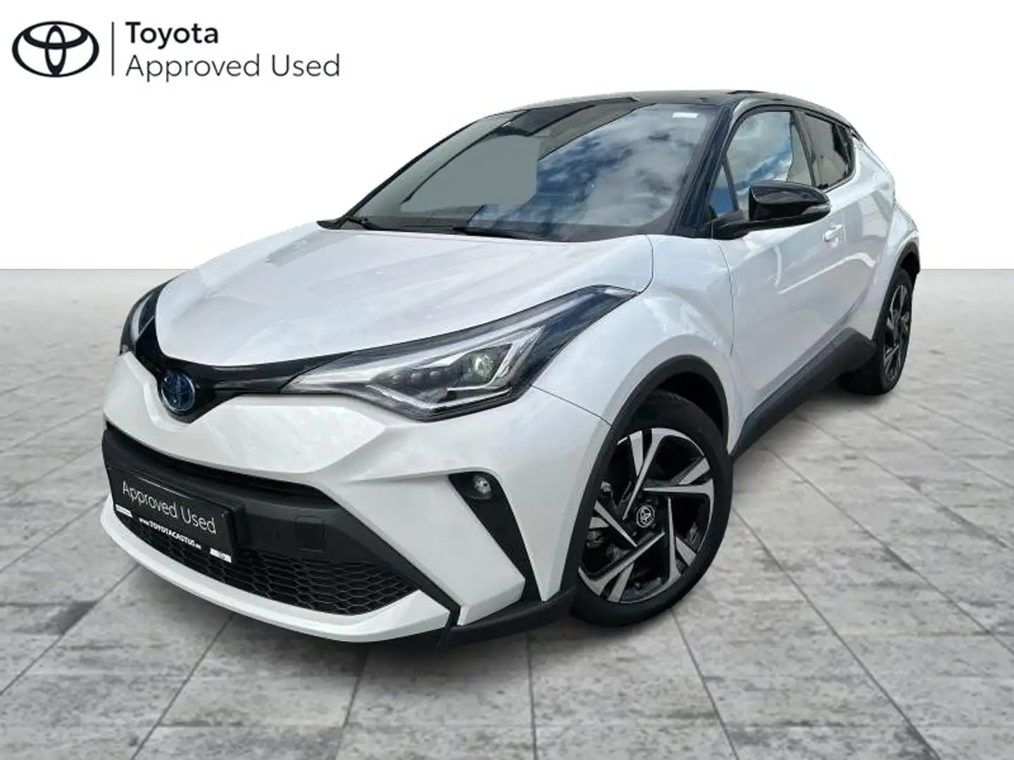 Toyota C-HR C-LUB Bi-Tone Wit - 1
