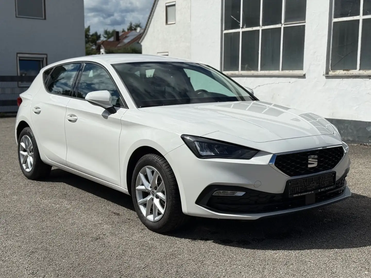 SEAT Leon 1.5 TSI Style*FullLink*SH*Klima*Alu* Weiß - 2