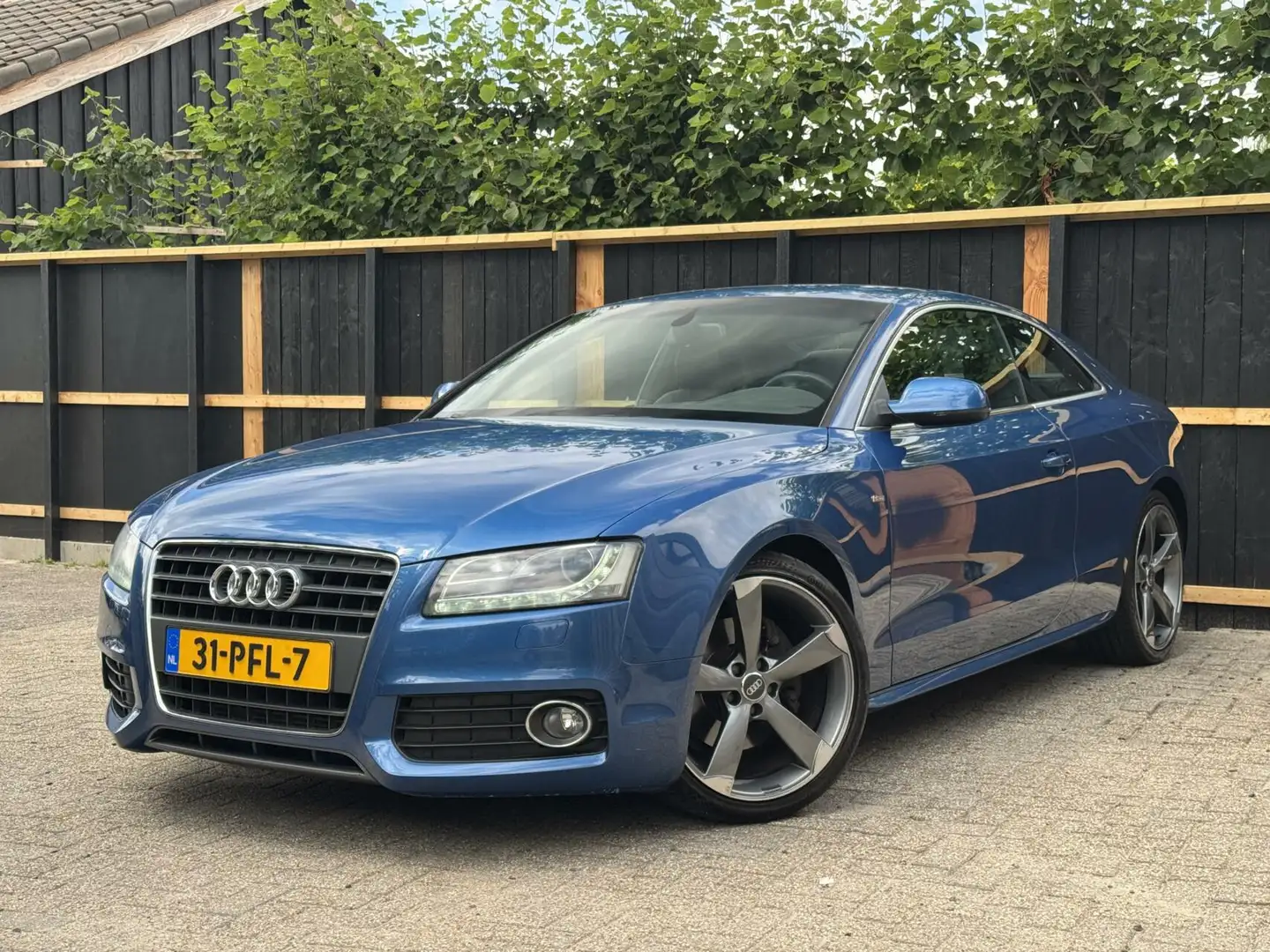 Audi A5 Coupé 2.0 TFSI 3X S-Line 211PK|XENON|BTW|19" ROTOR Blauw - 1
