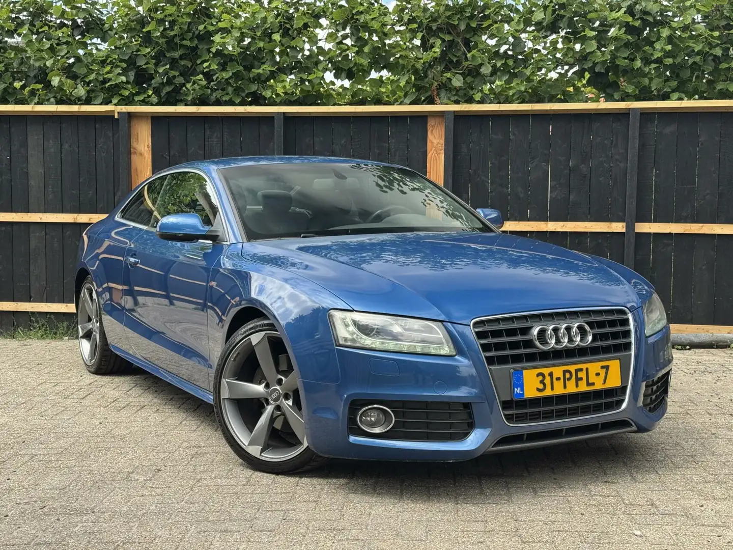 Audi A5 Coupé 2.0 TFSI 3X S-Line 211PK|XENON|BTW|19" ROTOR Blauw - 2