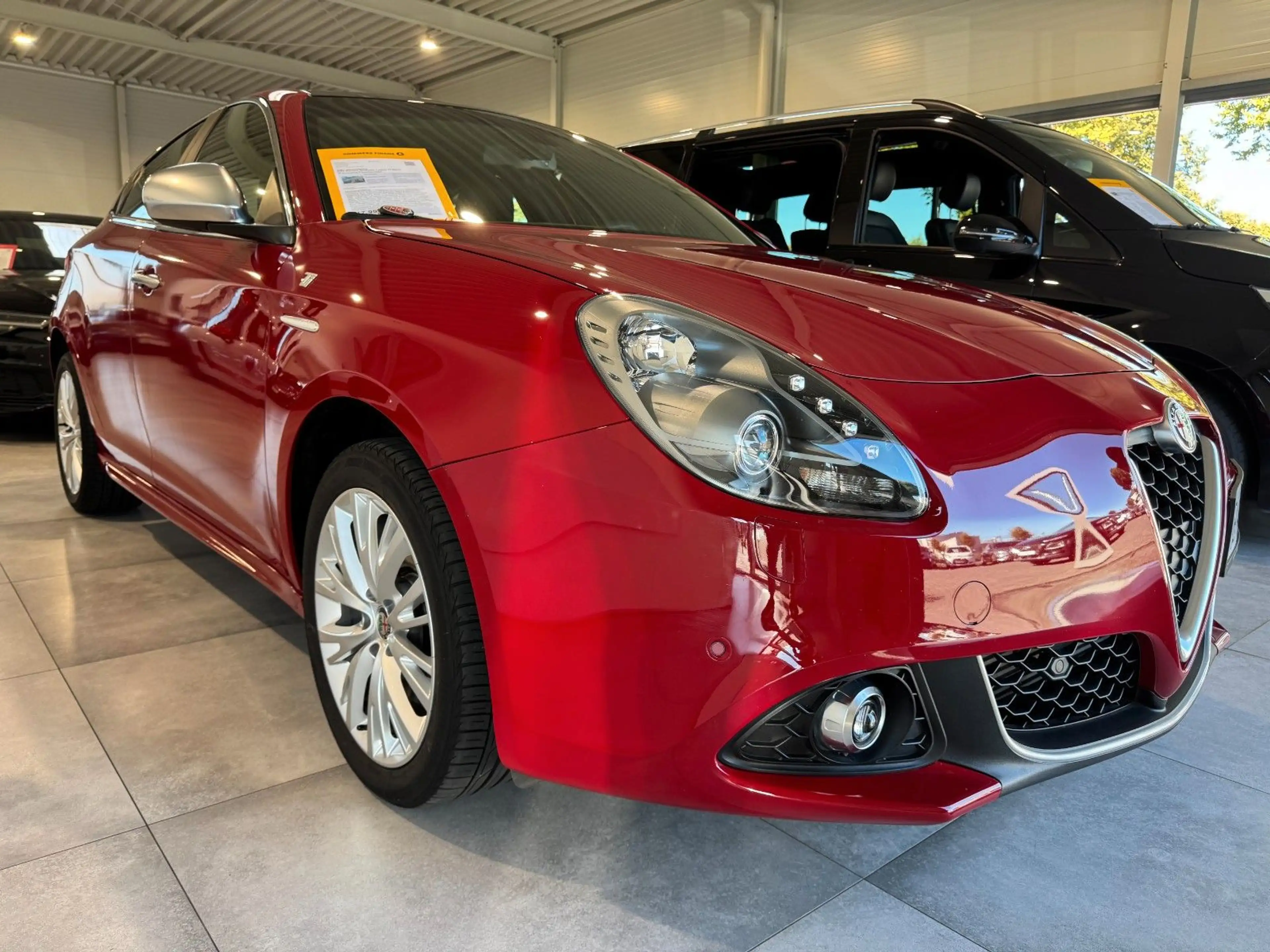 Alfa Romeo Giulietta Lusso Ti NAVI/Panorama/Touchscreen — photo 3