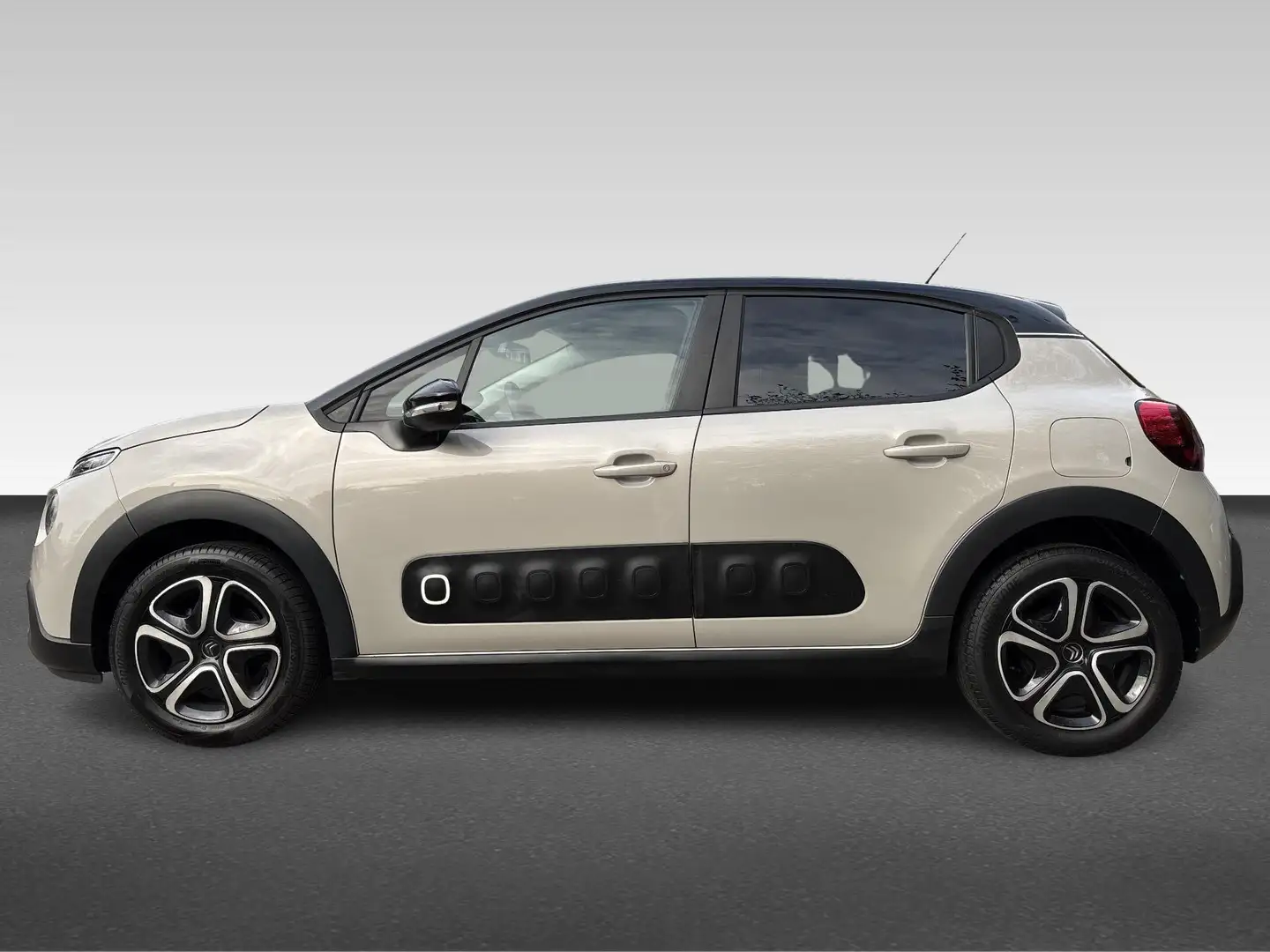 Citroen C3 1.2 PureTech 82pk S&S Feel Edition Grijs - 2