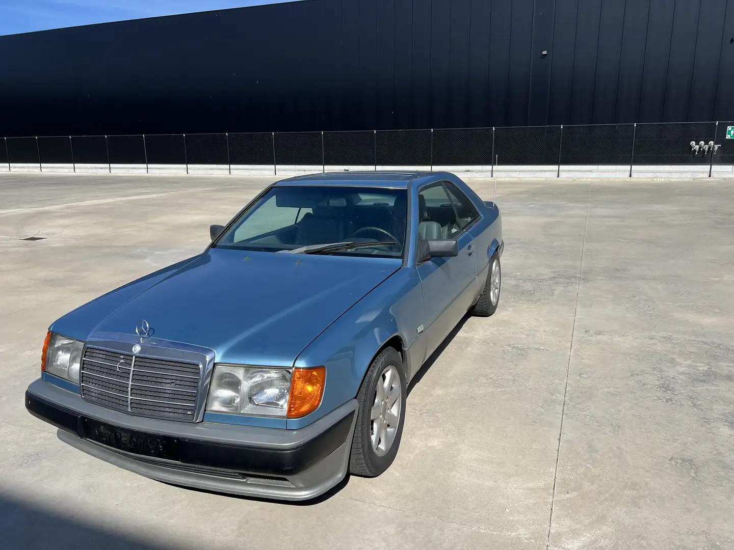 Mercedes-Benz CE 300 projectauto voor liefhebber Bleu - 1