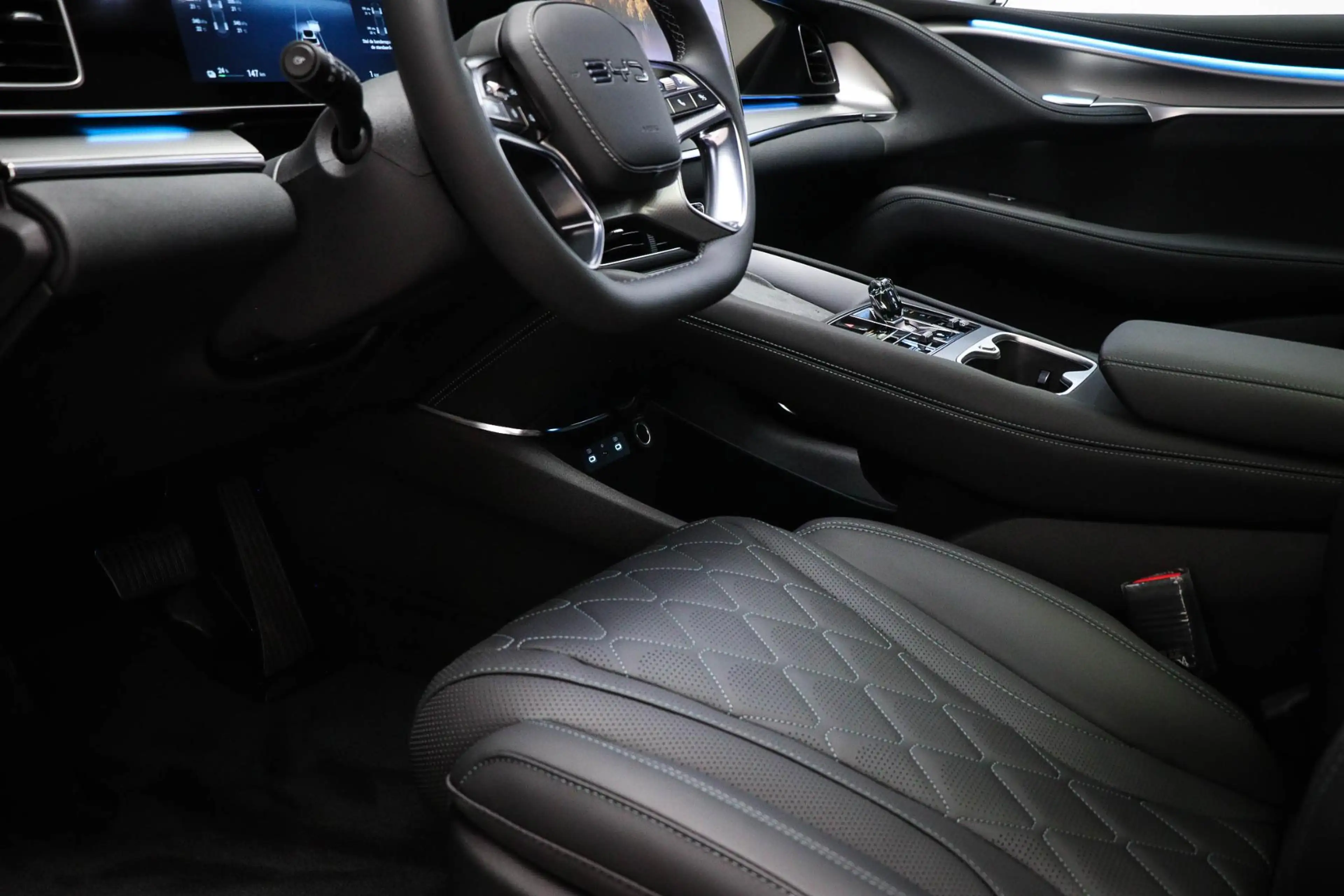BYD Sealion Excellence AWD 91.3 kWh | PANORAMADAK | ST — photo 34