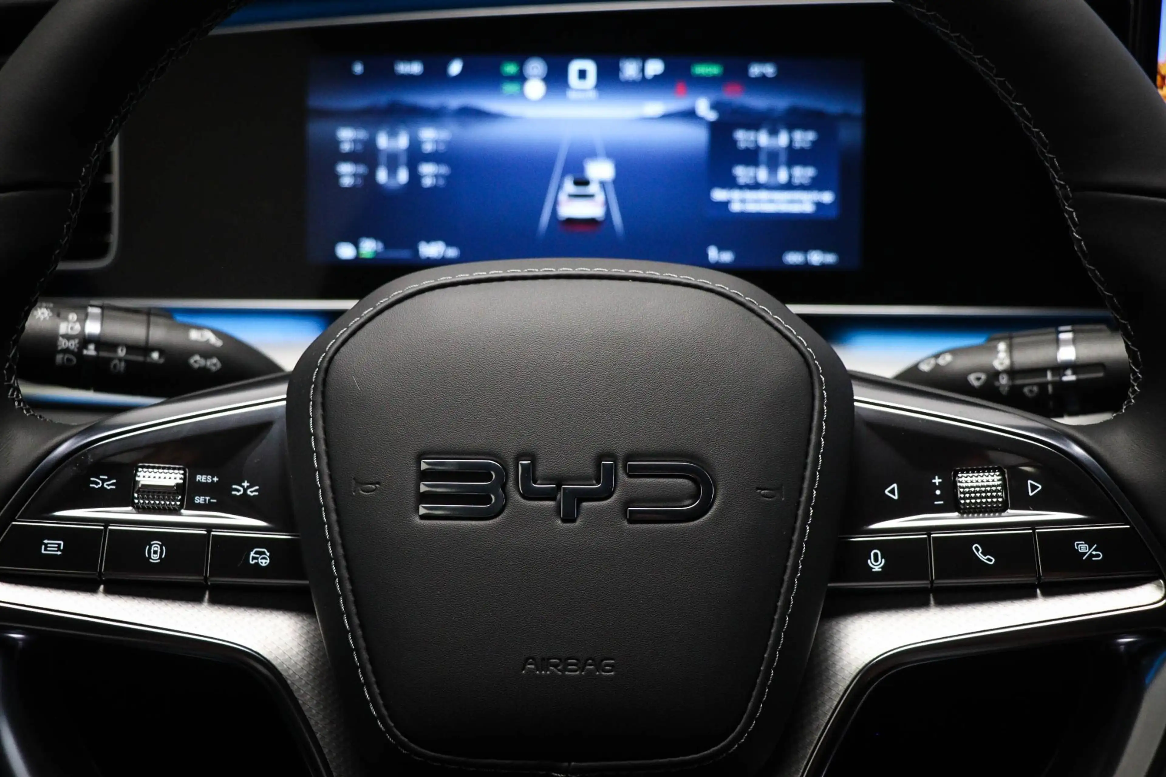 BYD Sealion Excellence AWD 91.3 kWh | PANORAMADAK | ST — photo 36