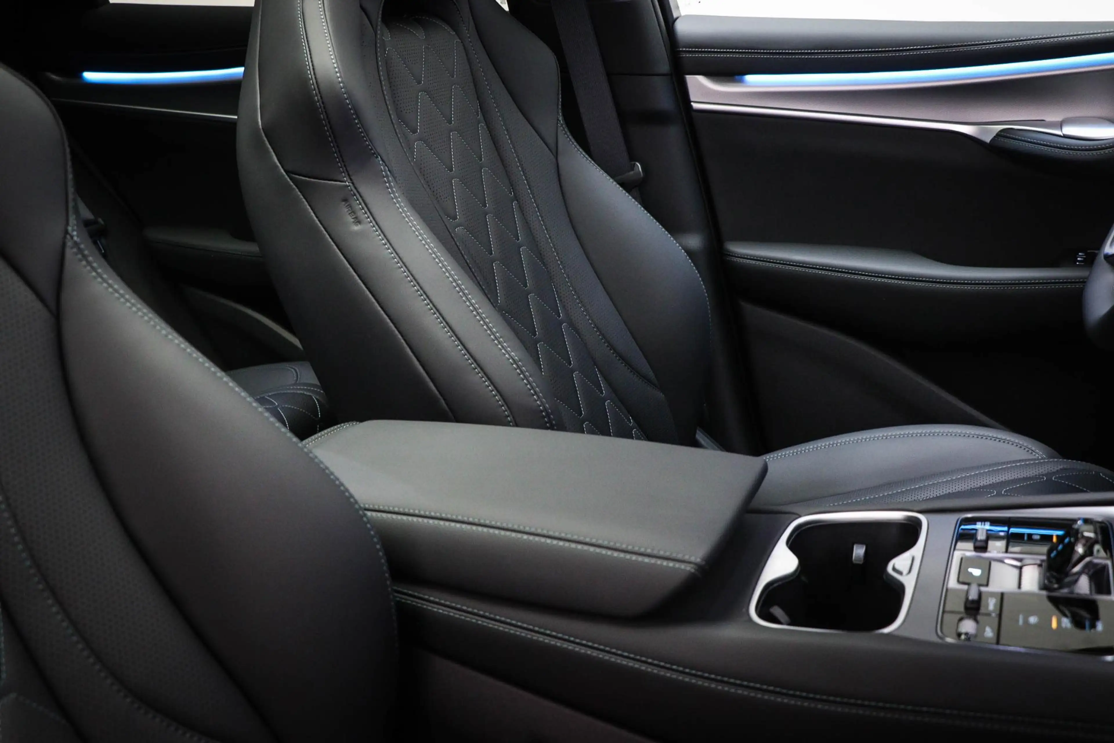 BYD Sealion Excellence AWD 91.3 kWh | PANORAMADAK | ST — photo 12