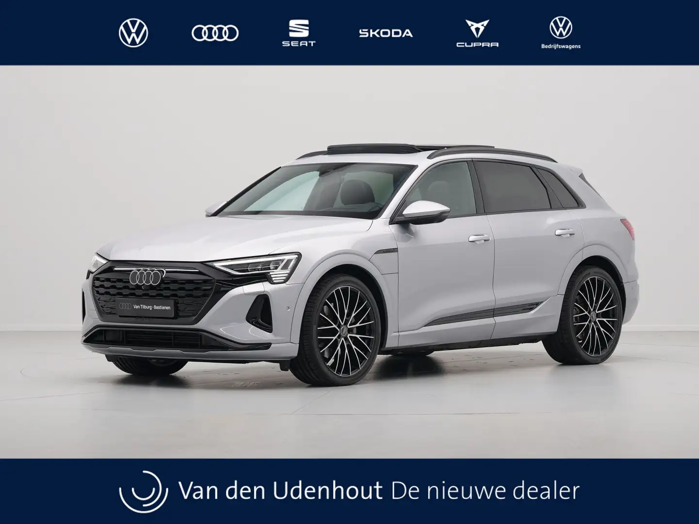 Audi Q8 e-tron 55 quattro Advanced Edition 115 kWh Panorama 360 C Argent - 1