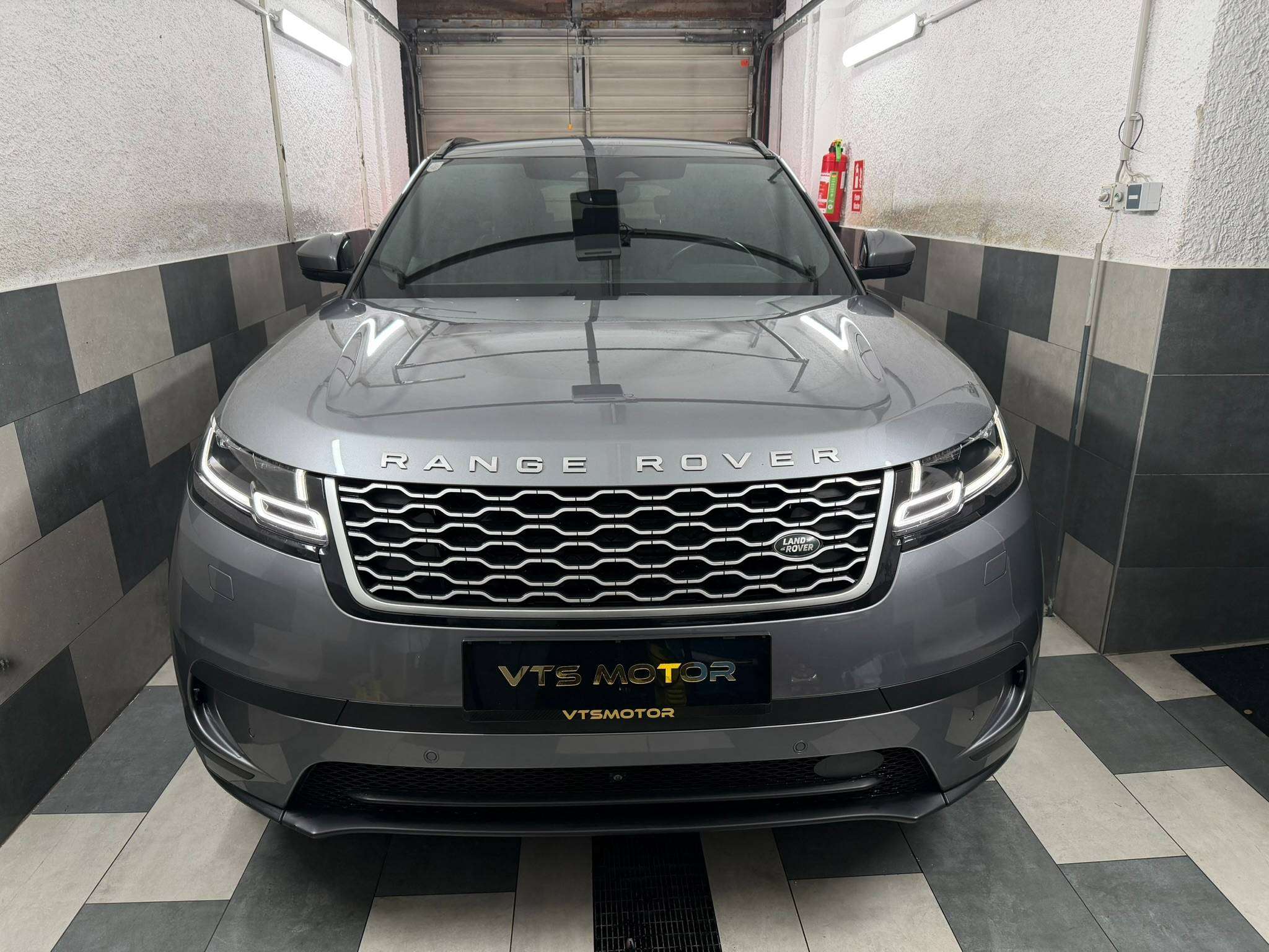 Land Rover Range Rover Velar