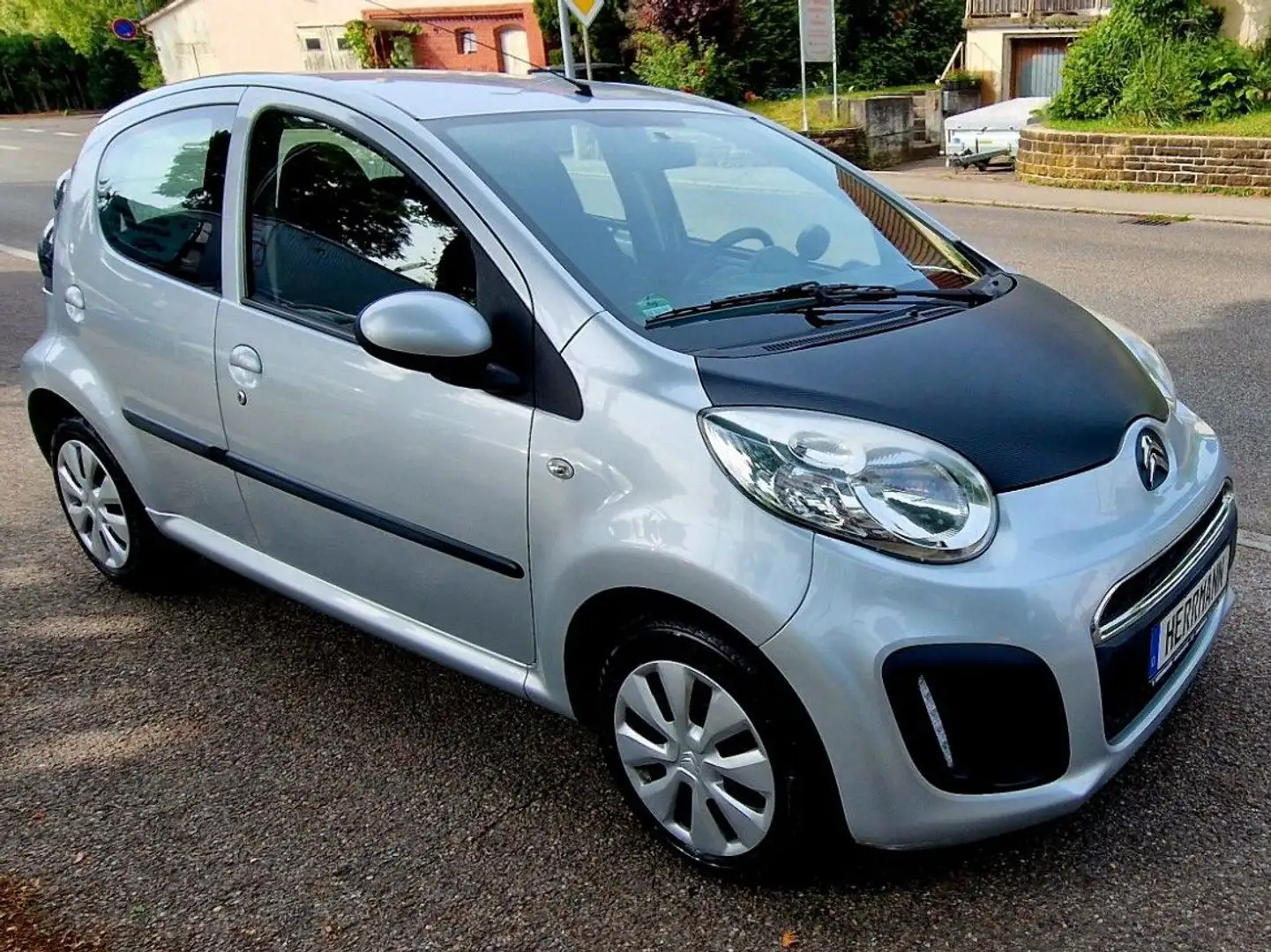 Citroen C1 Tendance 5-türig Klima Tüv neu Šedá - 1