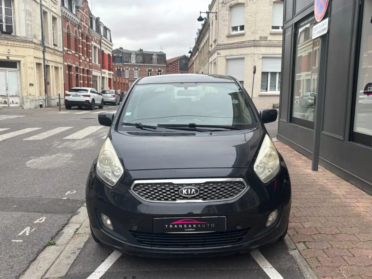 Kia Venga 1.4 CRDi 90 ch Active / ATTELAGE Bleu - 2