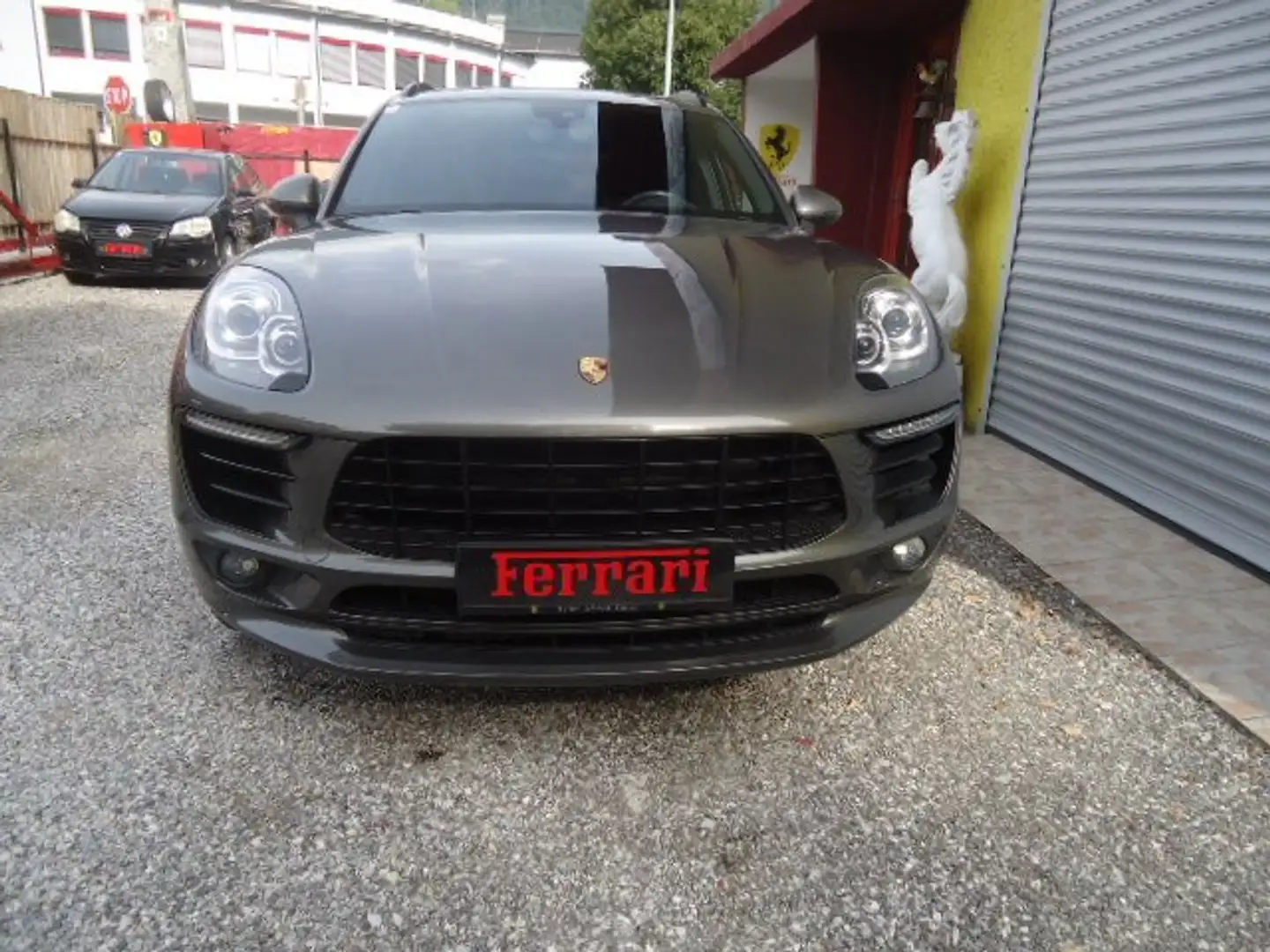 Porsche Macan Grau - 1