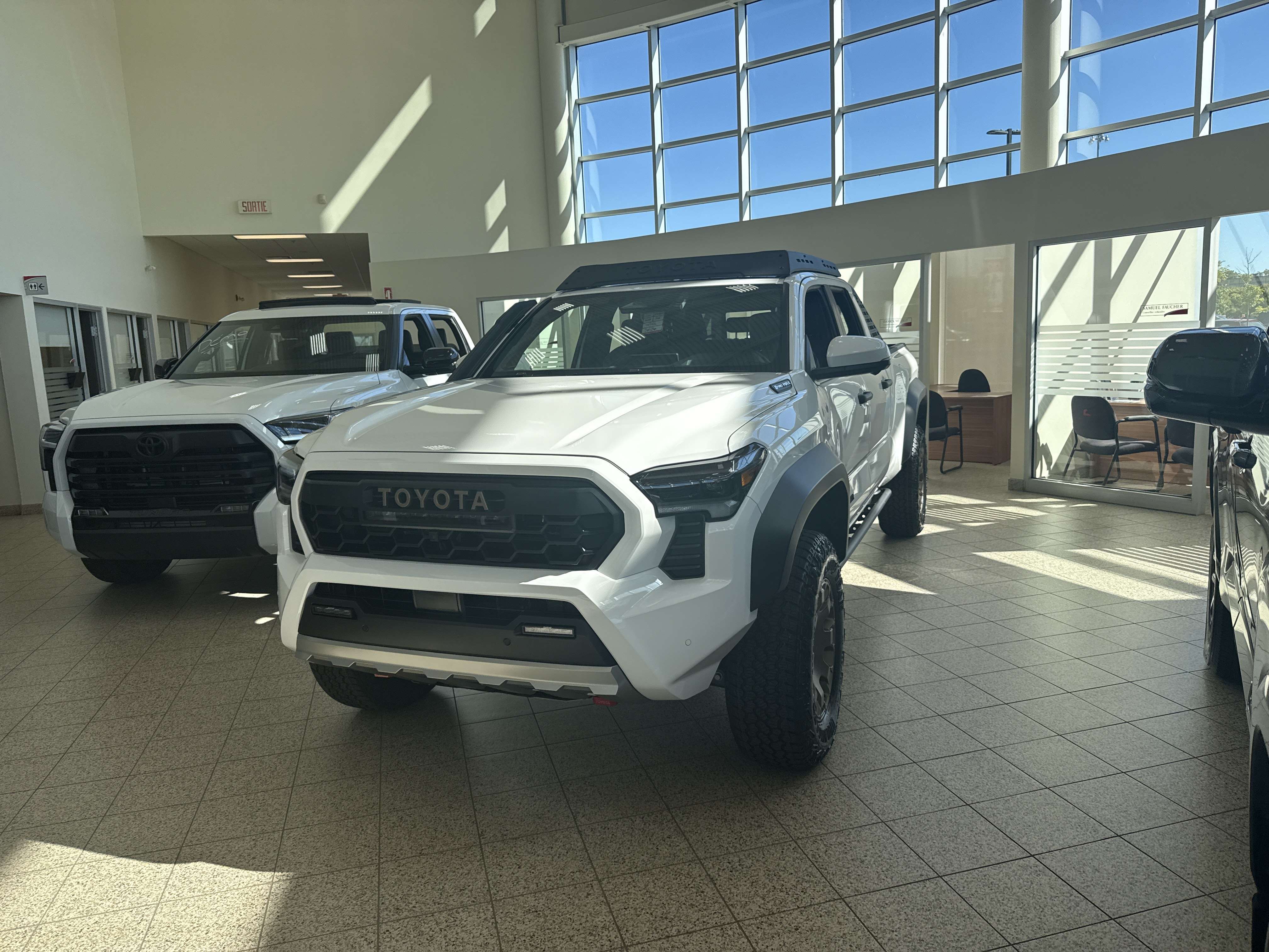 2026 Toyota Tacoma 4X4 DOUBLE CAB HYBRIDE - Limited (caisse 5 pi)
