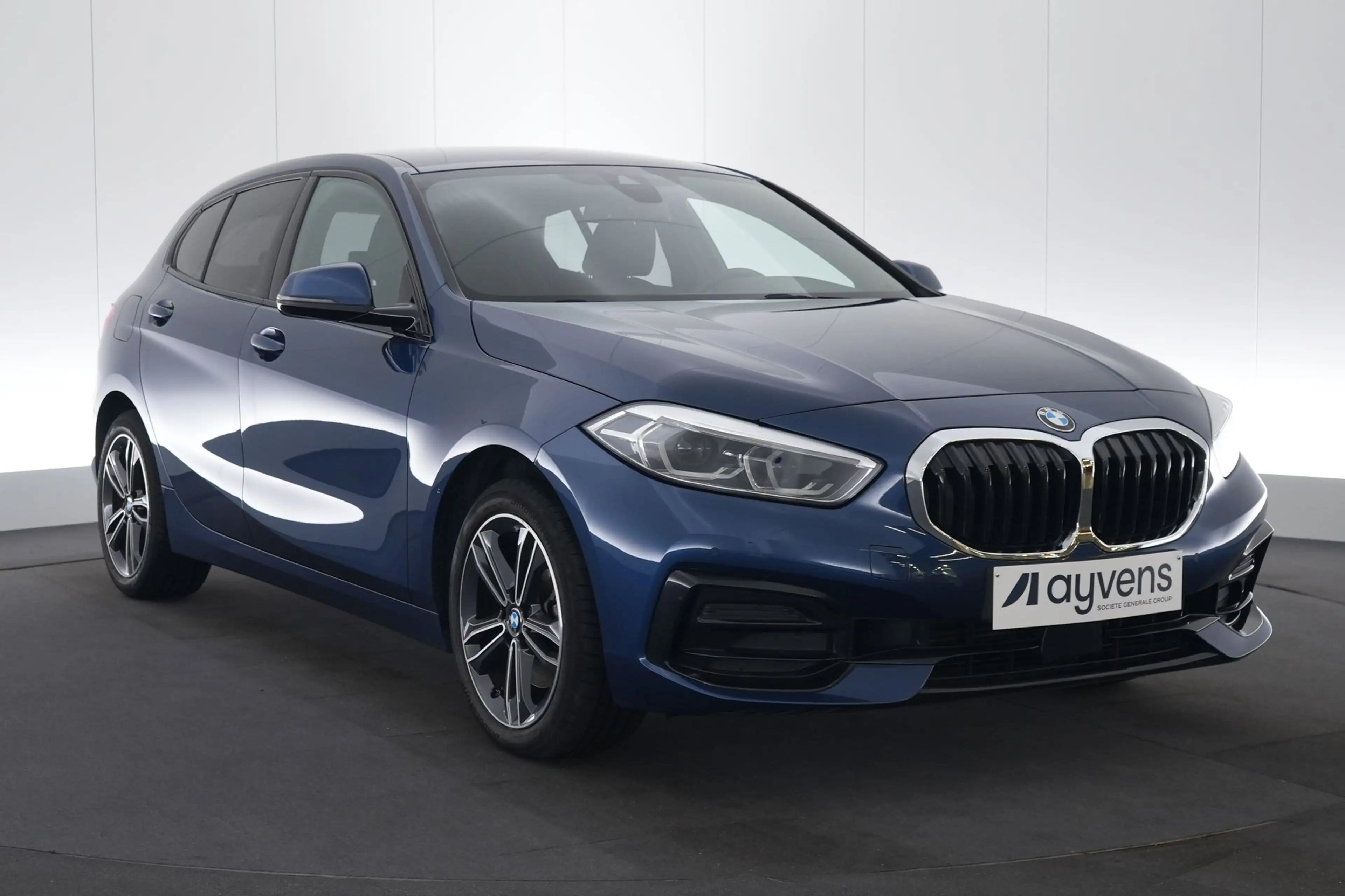 BMW 118 1 118d Business+ LEDER/CUIR LED GPS PDC Keyless Ve — photo 3