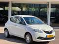 Lancia Ypsilon 1.2 Gold|Nieuwstaat|1e eigenaar|63dkm! Blanc - thumbnail 2
