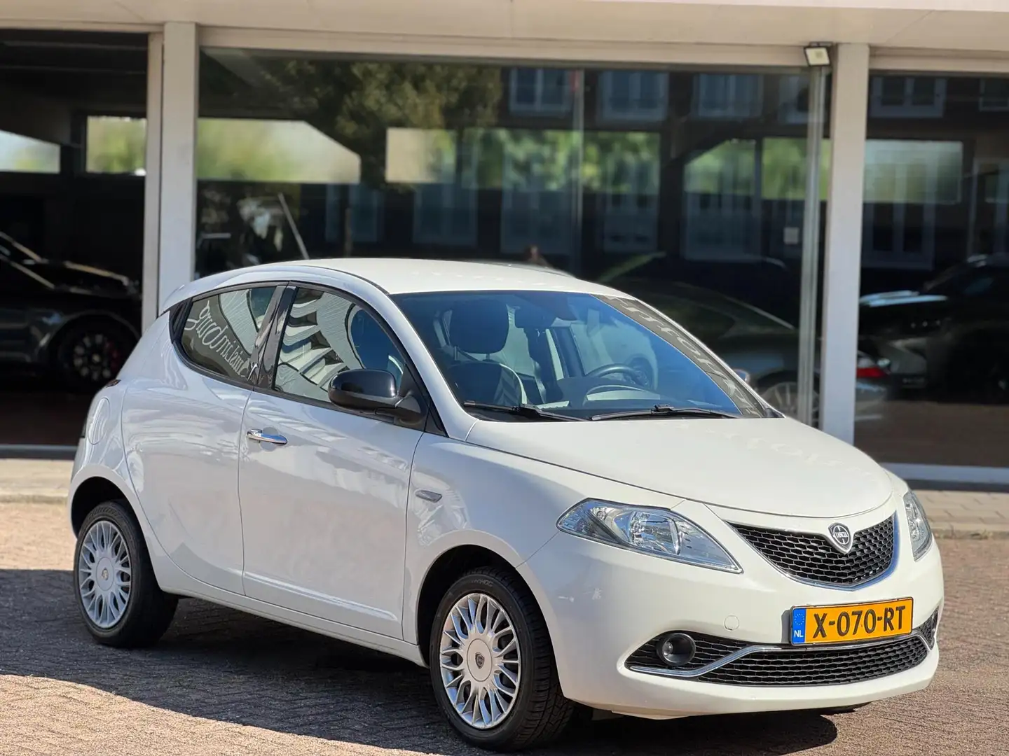 Lancia Ypsilon 1.2 Gold|Nieuwstaat|1e eigenaar|63dkm! Wit - 2