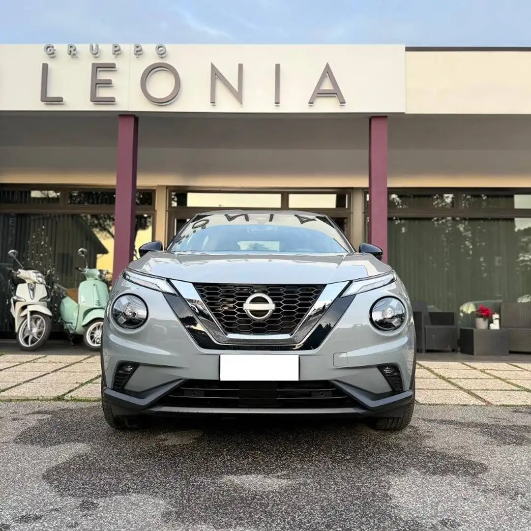 Nissan Juke 1.0 dig-t N-Connecta 114cv dct Gris - 2