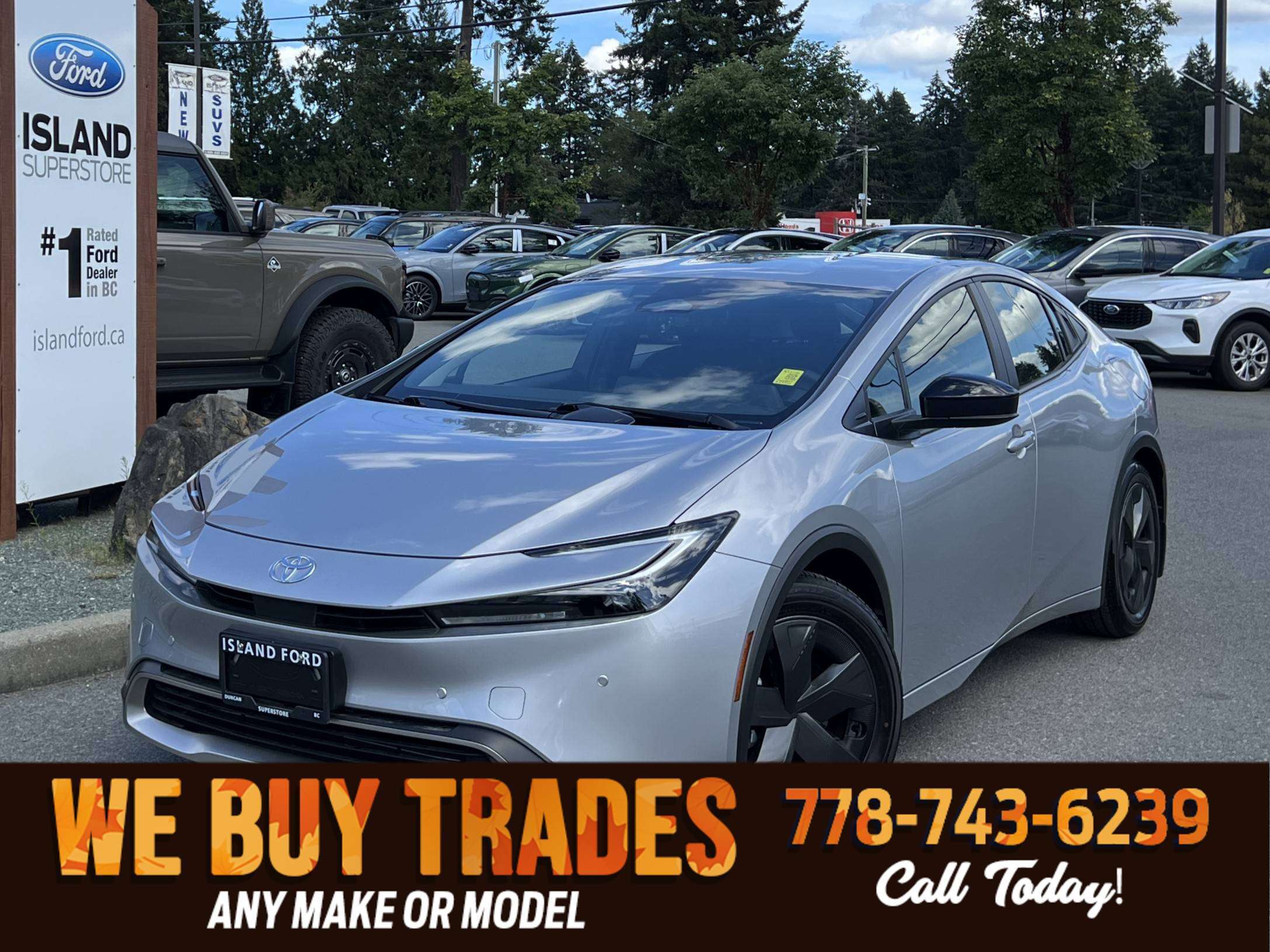 Gray 2026 Toyota Prius Plug-In Hybrid Hatchback Front-Wheel Drive Automatic