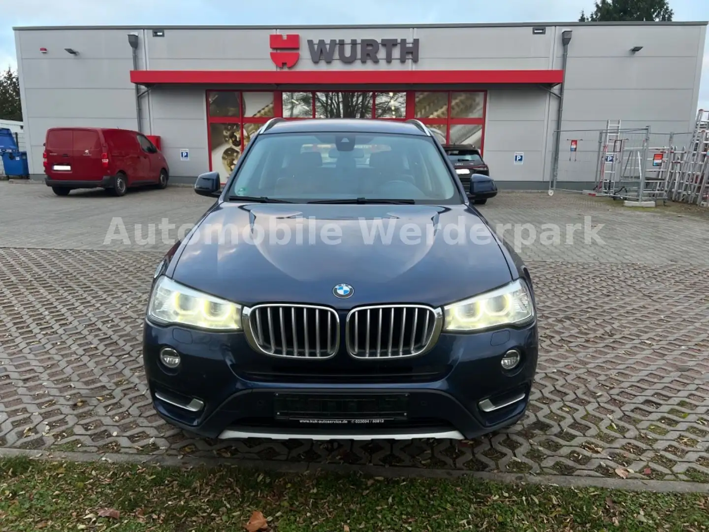 BMW X3 xDrive 30 d xLine Blau - 2
