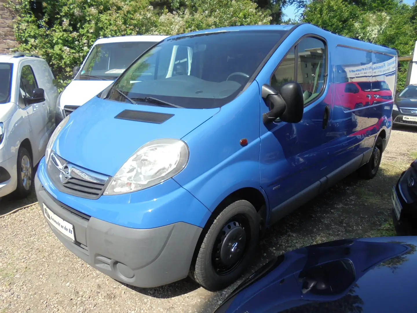 Opel Vivaro 2.0 CDTI Kasten L2H1 DPF 2,9t Klima,1-Hand!!! Blau - 2