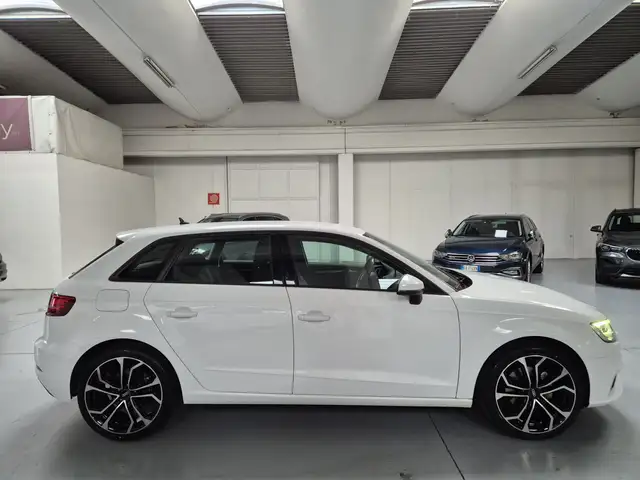 Audi A3 Sportback 35 1.5 tfsi 150cv s-tronic CERCHI 18-LED