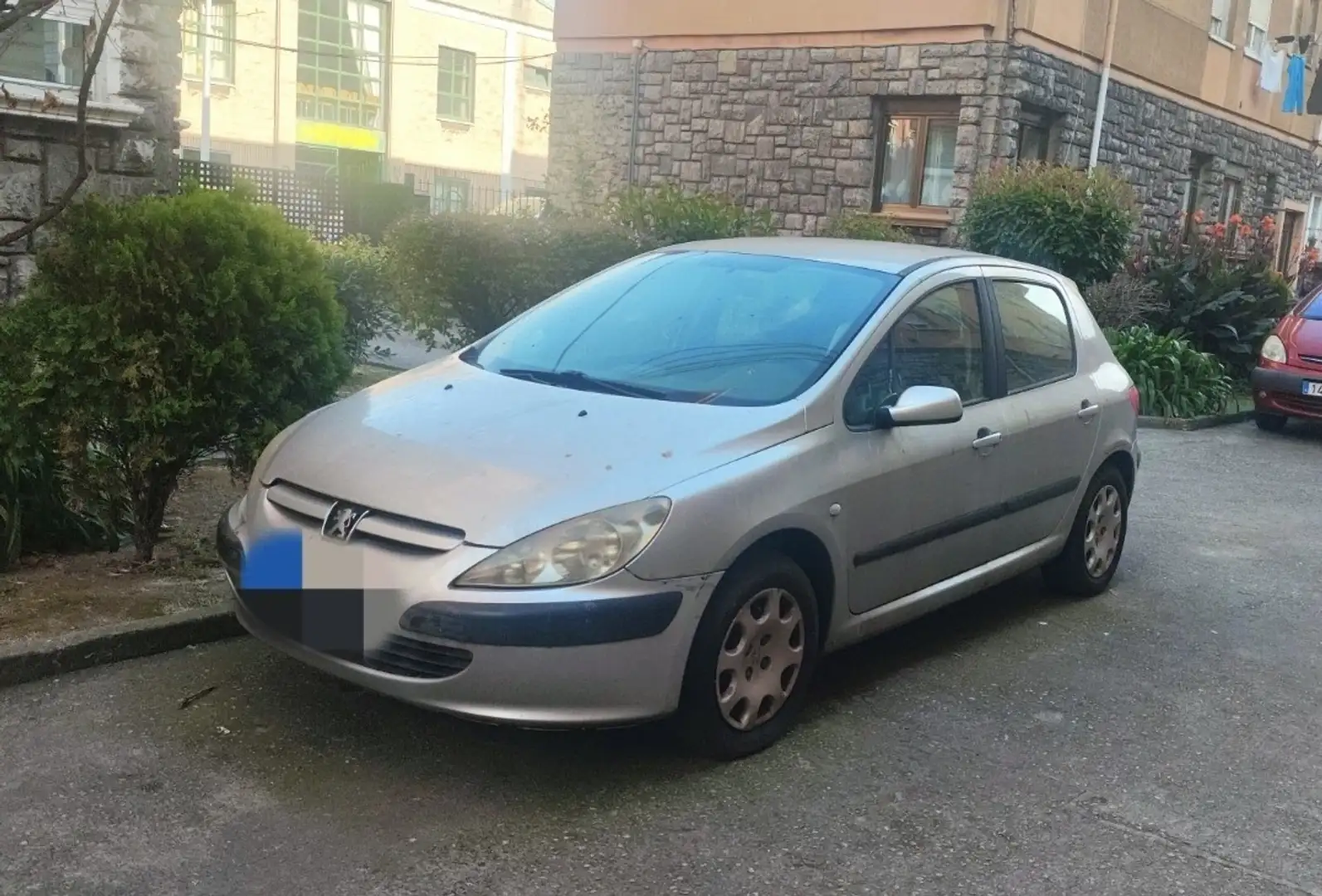 Peugeot 307 307 2.0HDI XS XS Plateado - 1