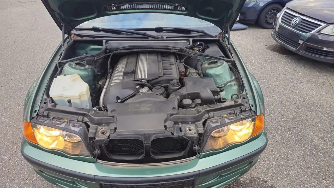 BMW 320 i AUT*MFL*Klima*EFH*, foto 11