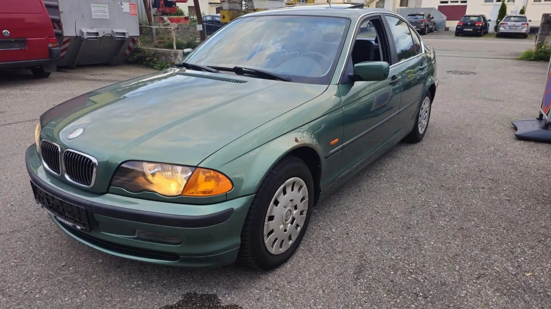 BMW 320 i AUT*MFL*Klima*EFH* - 1