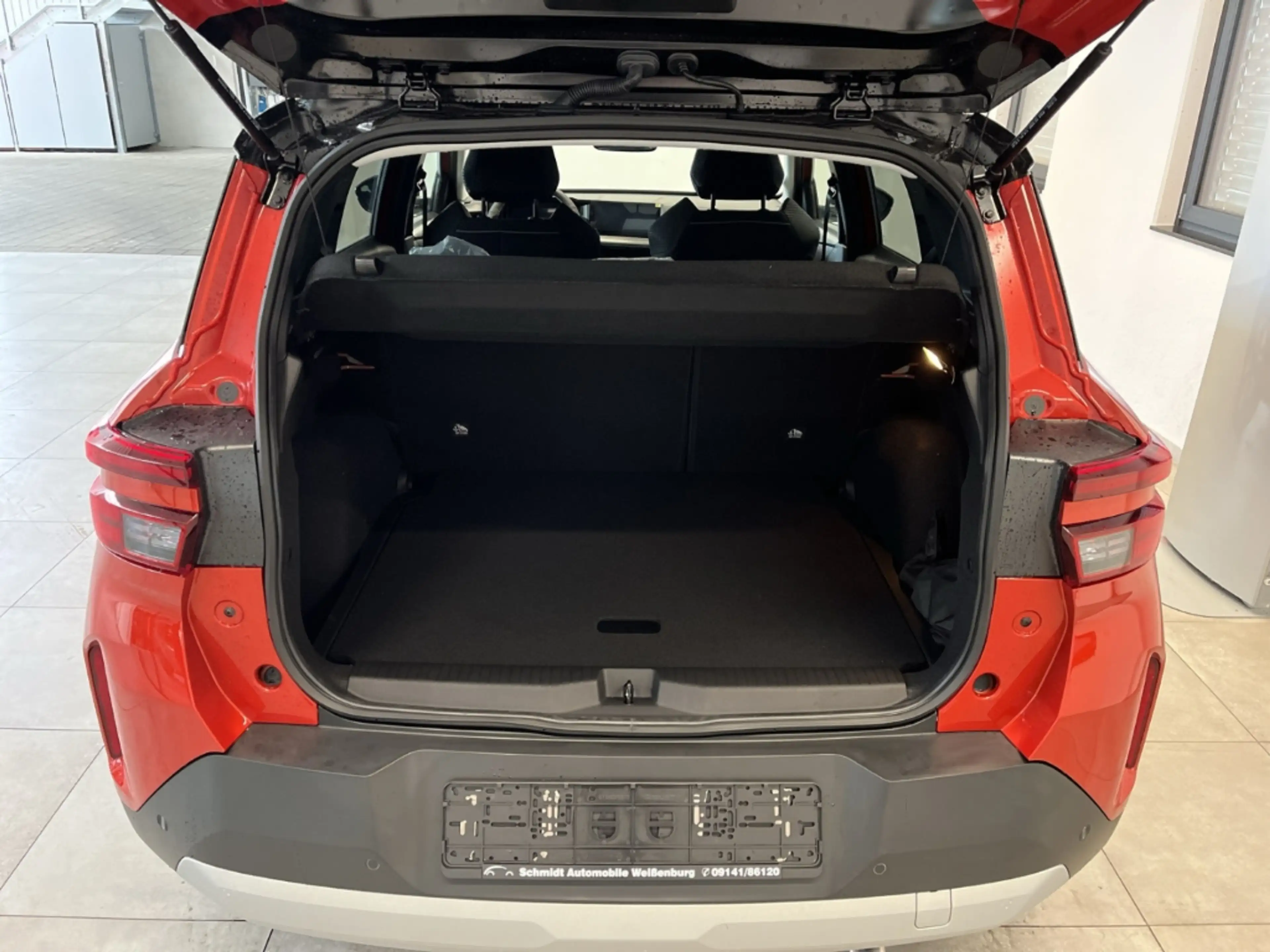 Opel Frontera Ultimate 1.2 Turbo Hybrid 48V eDCT Navi Shz PDC Ka — photo 6
