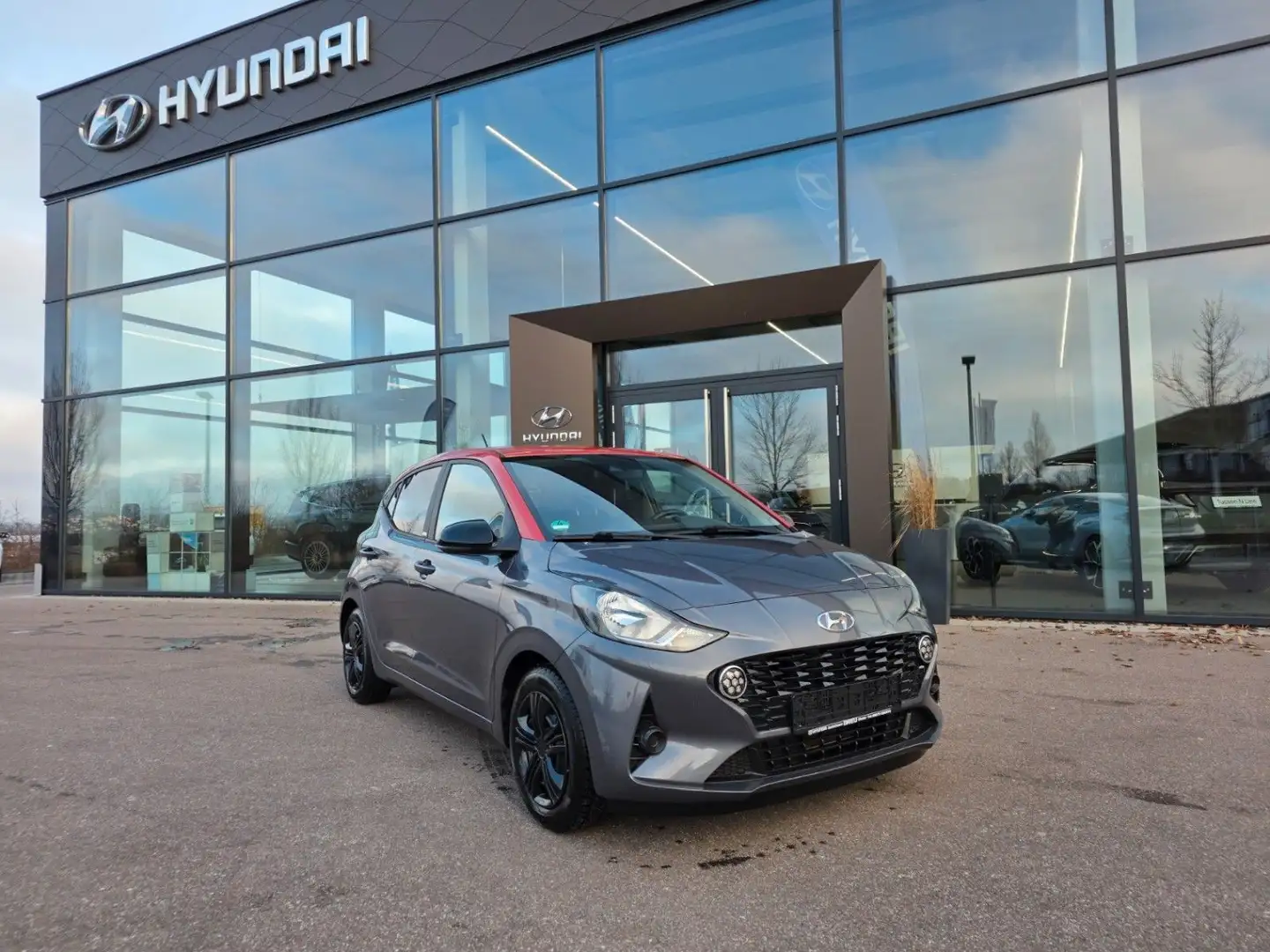 Hyundai i10 1.0 Intro Edition DACHLACKIERUNG Grau - 2