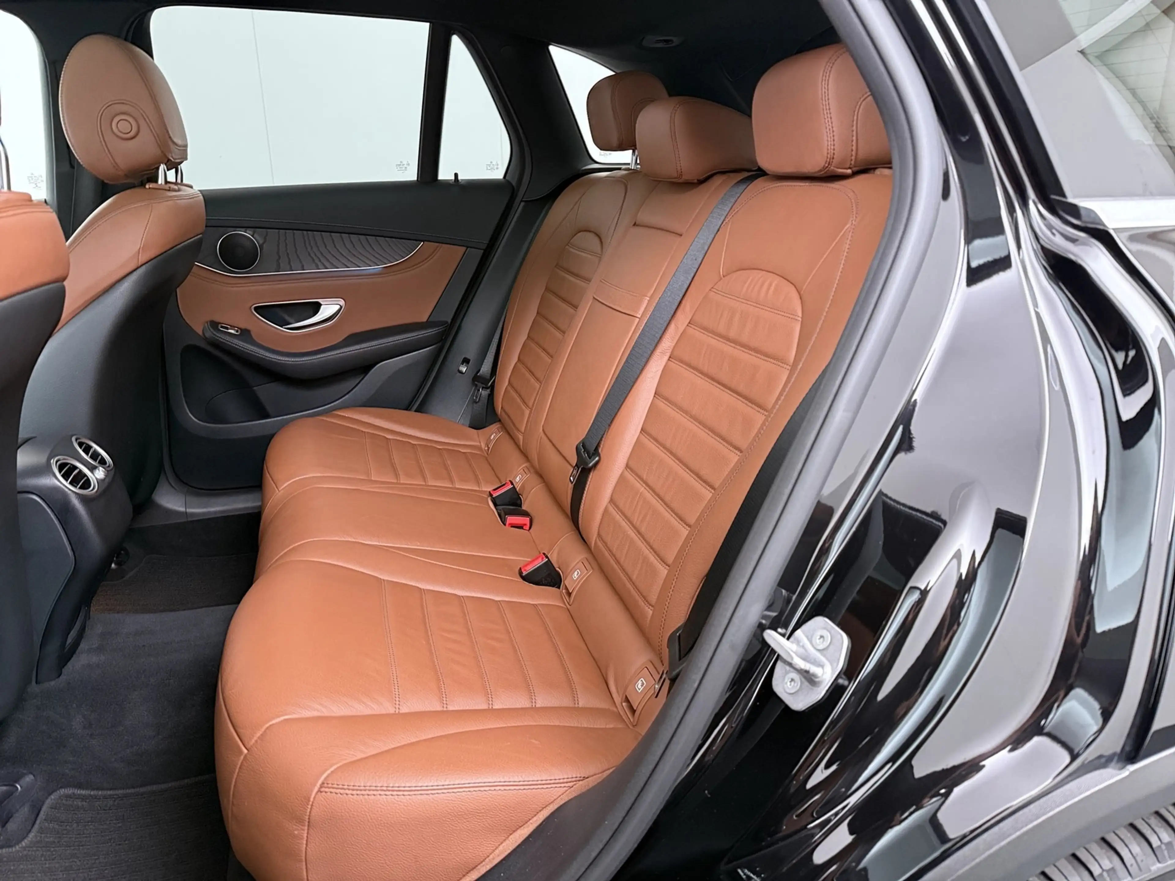Mercedes-Benz GLC 350 350e 4MATIC Premium Plus — photo 18