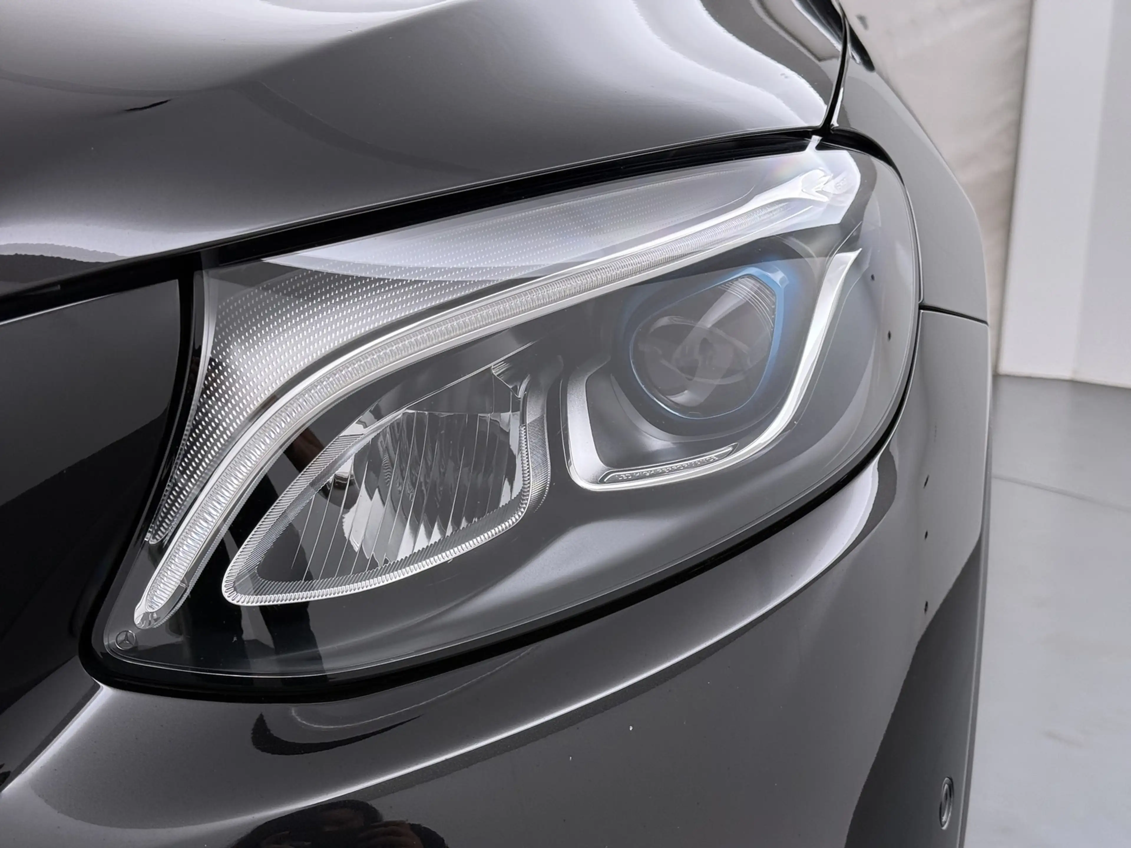 Mercedes-Benz GLC 350 350e 4MATIC Premium Plus — photo 10