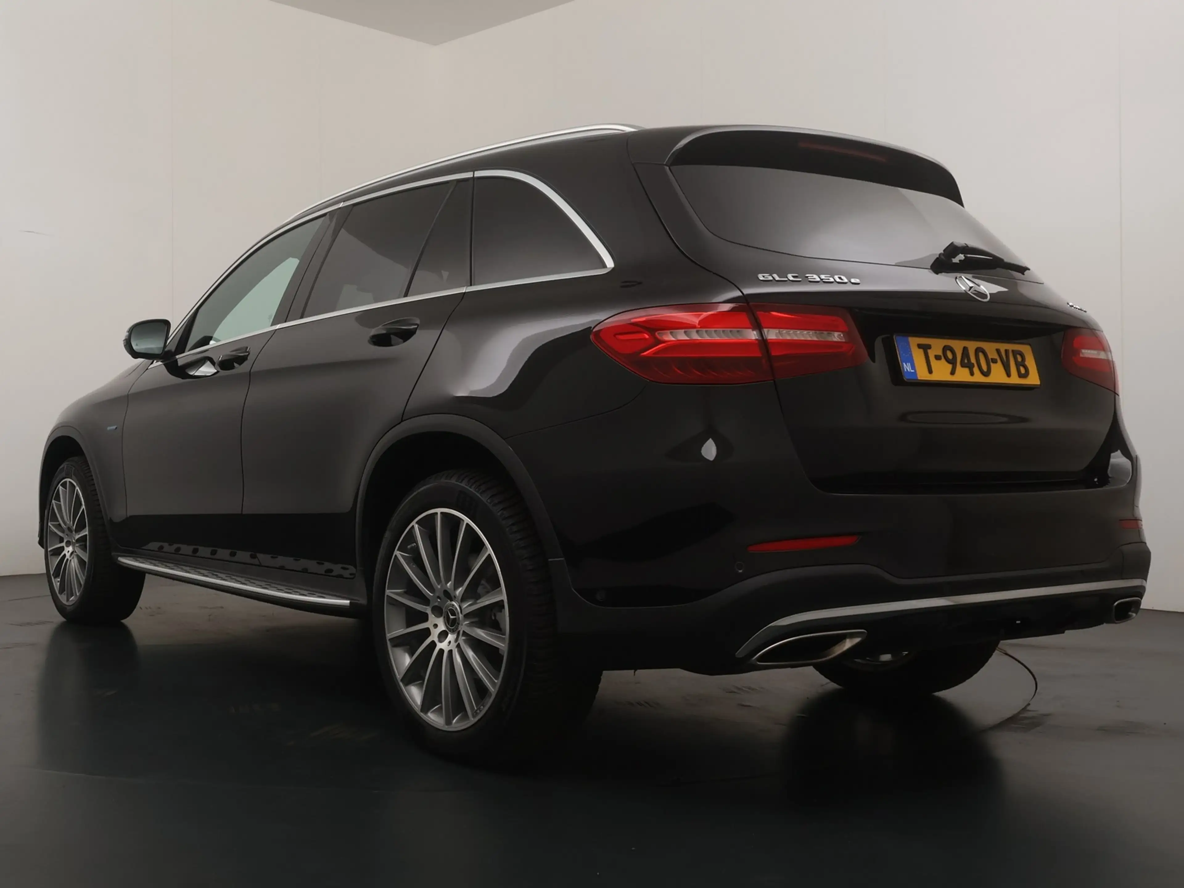 Mercedes-Benz GLC 350 350e 4MATIC Premium Plus — photo 2