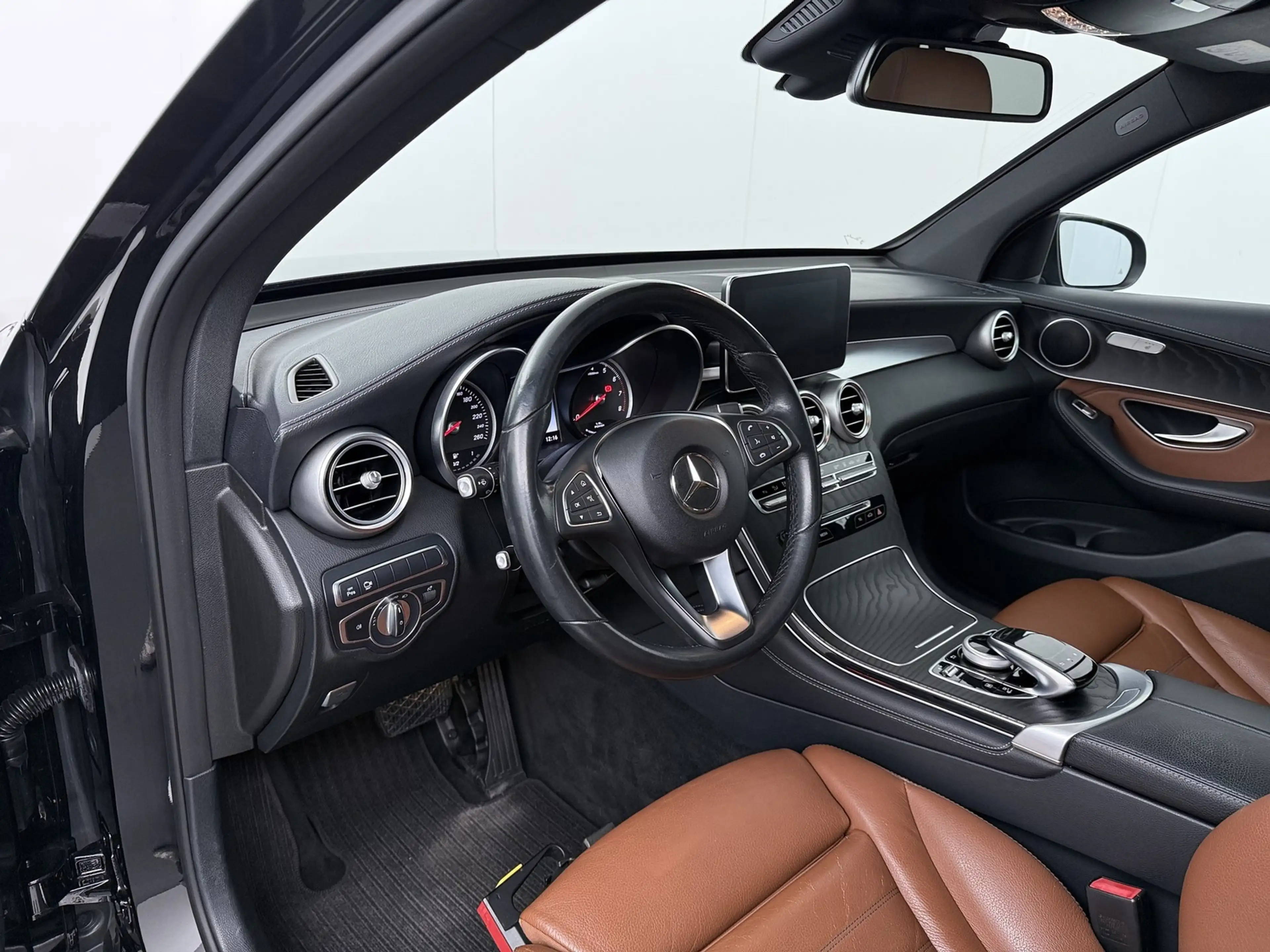 Mercedes-Benz GLC 350 350e 4MATIC Premium Plus — photo 13