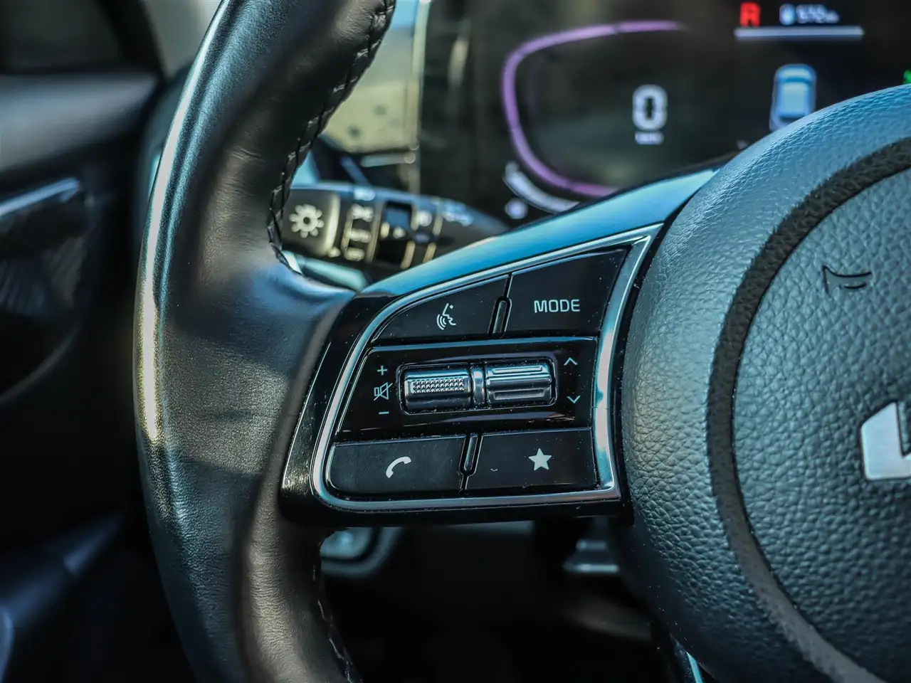 Kia Seltos снимка Kia Seltos