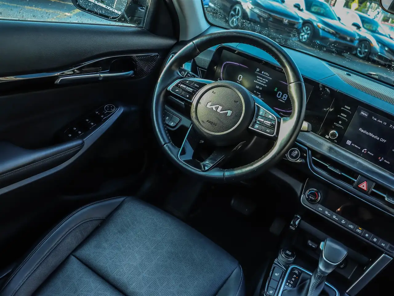 Kia Seltos снимка Kia Seltos