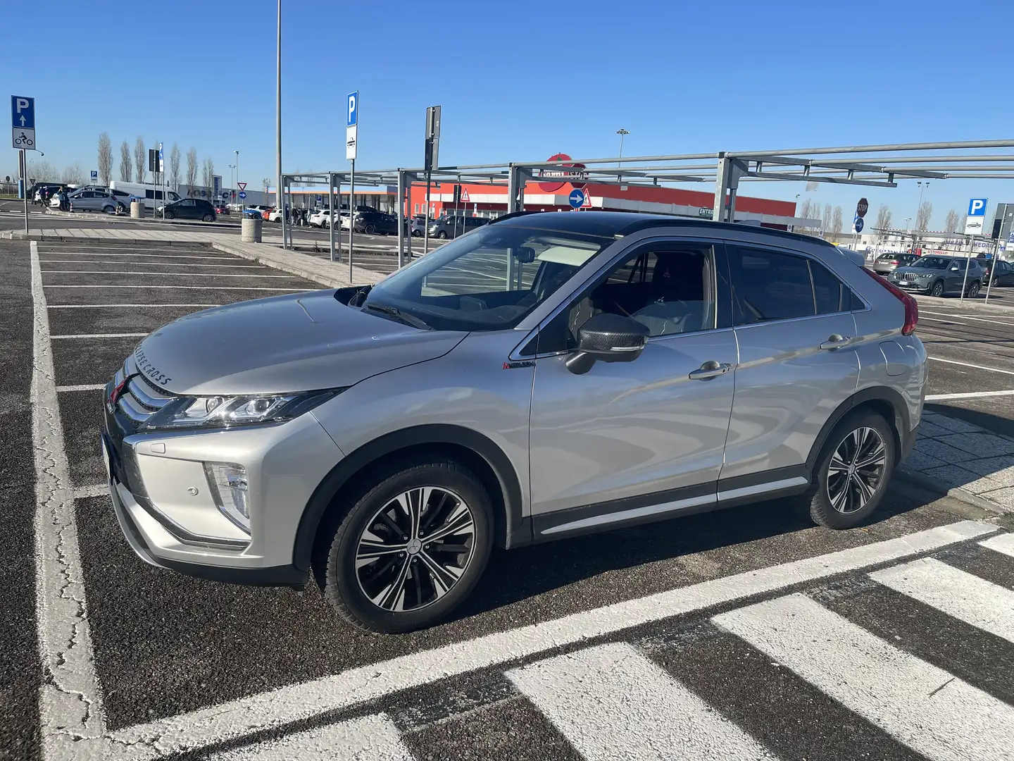 Mitsubishi Eclipse Cross 1.5 t Instyle s-awc cvt - 1